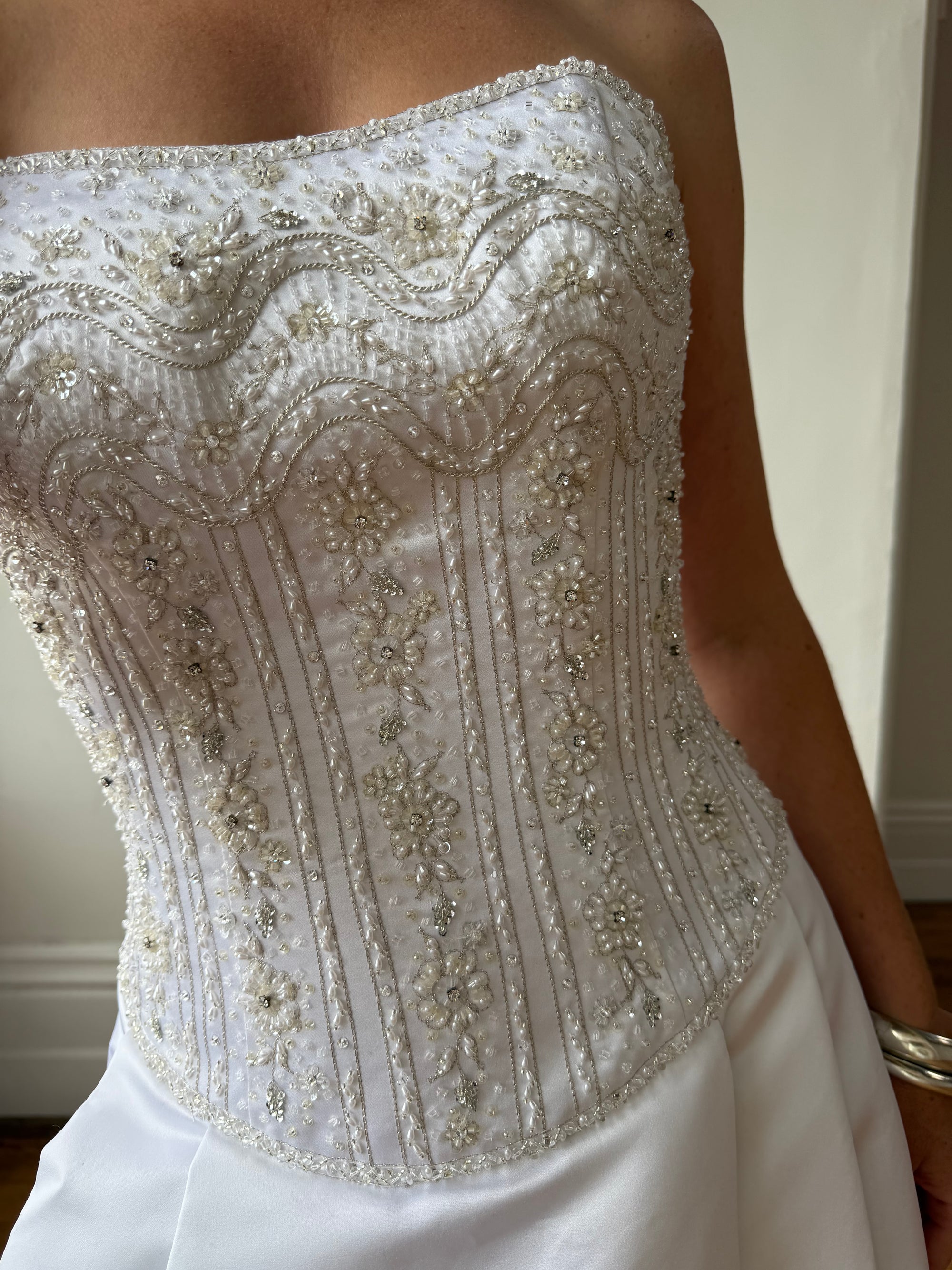 Vintage Y2K Crystal Satin Pleated Wedding Gown