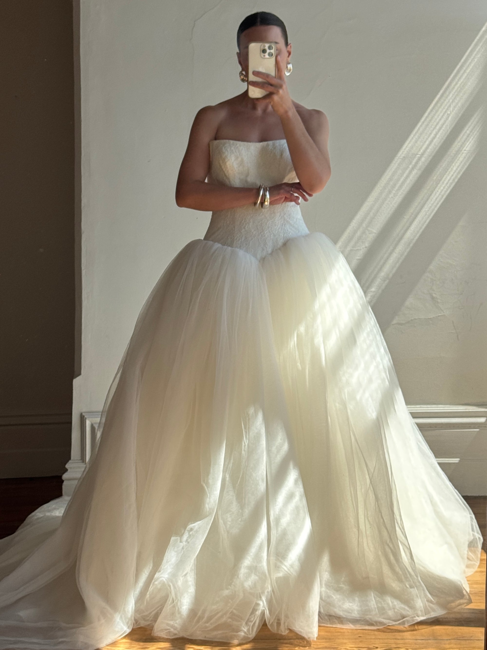 Vintage Y2K Vera Wang Princess Tulle Strapless Wedding Gown