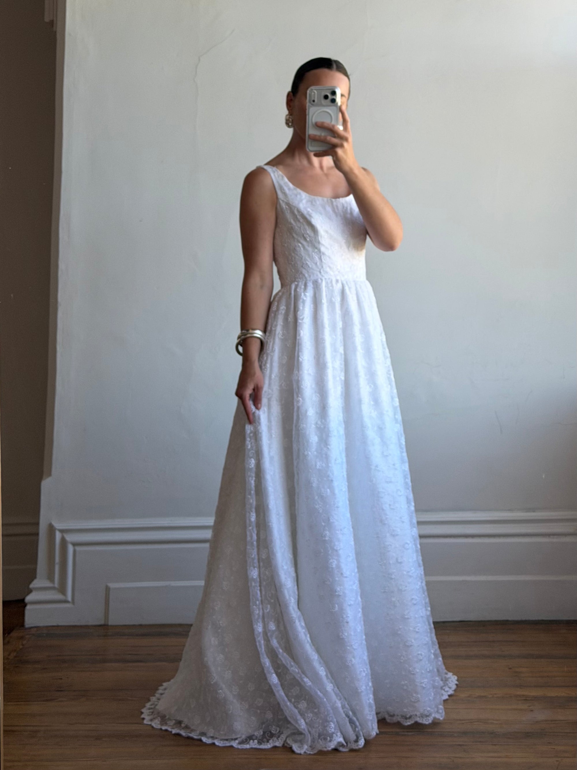 Vintage 90s Scoop Neck Floral Wedding Dress