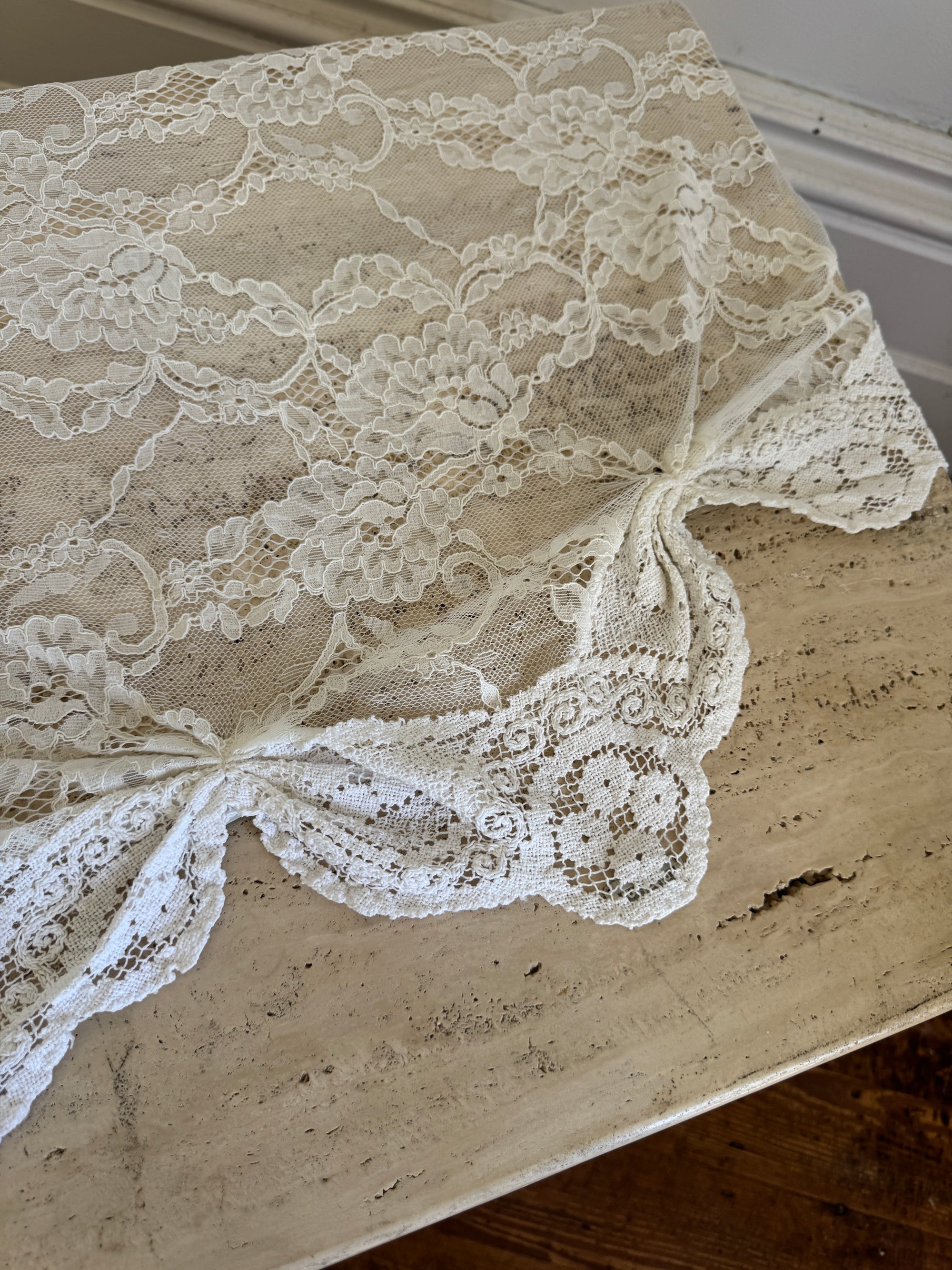CMTB x Luce Di Luna Repurposed Vintage 60s Lace and Crochet Scalloped Veil