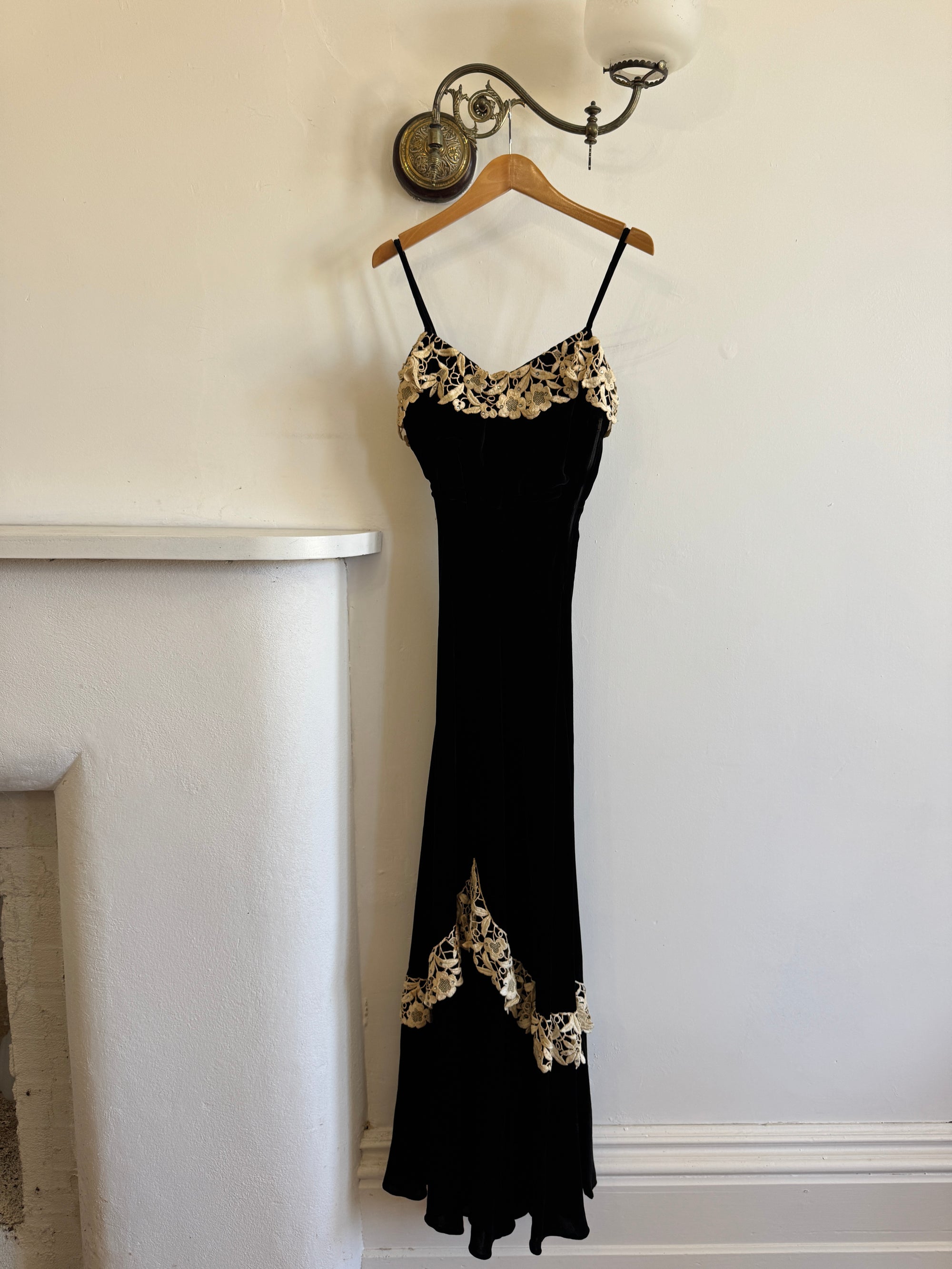 Vintage 40s Velvet Bias Strappy Dress with Lace Trim Noir