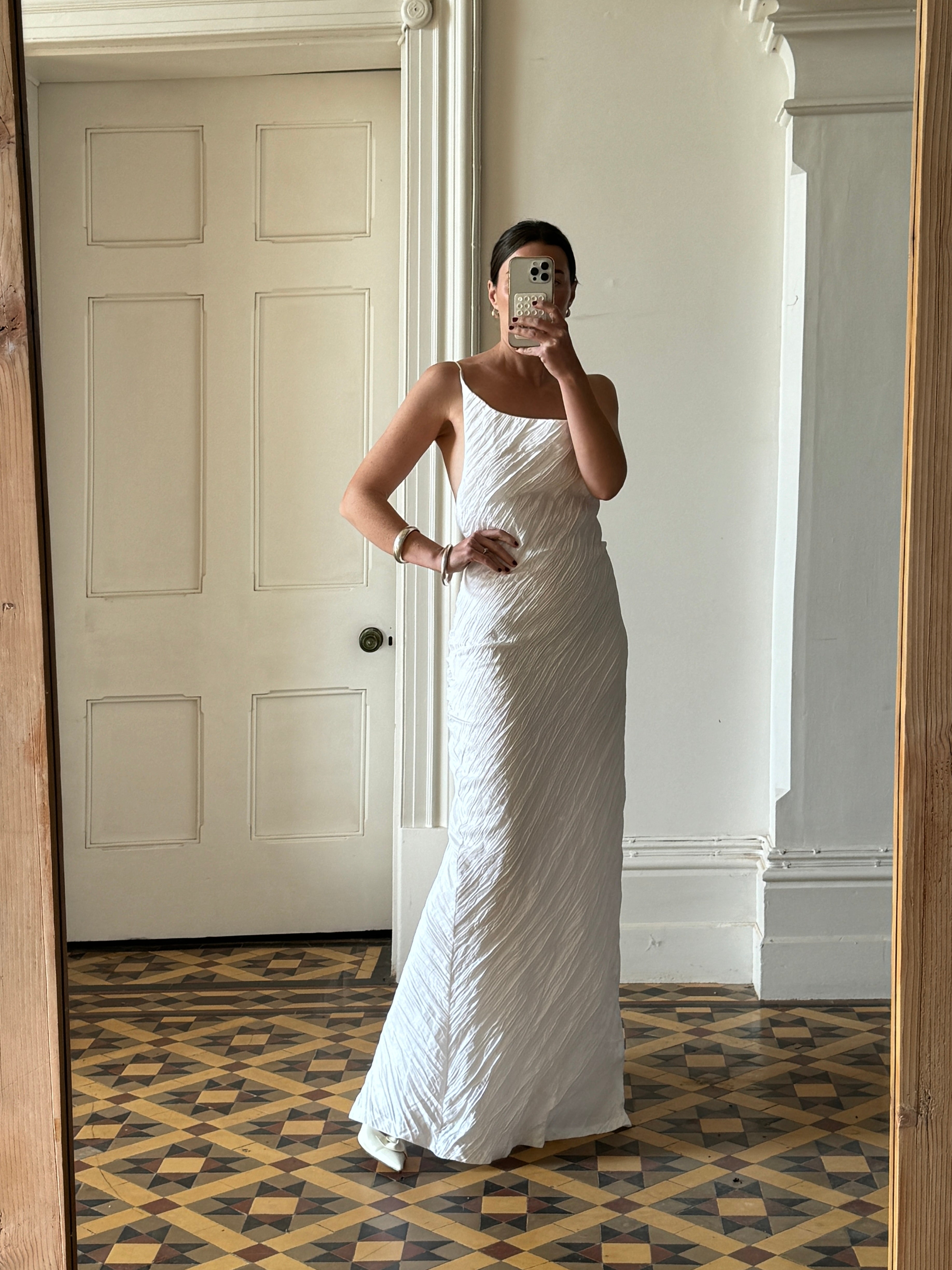 Vintage 90s Crinkle Bias Cut Wedding Dress