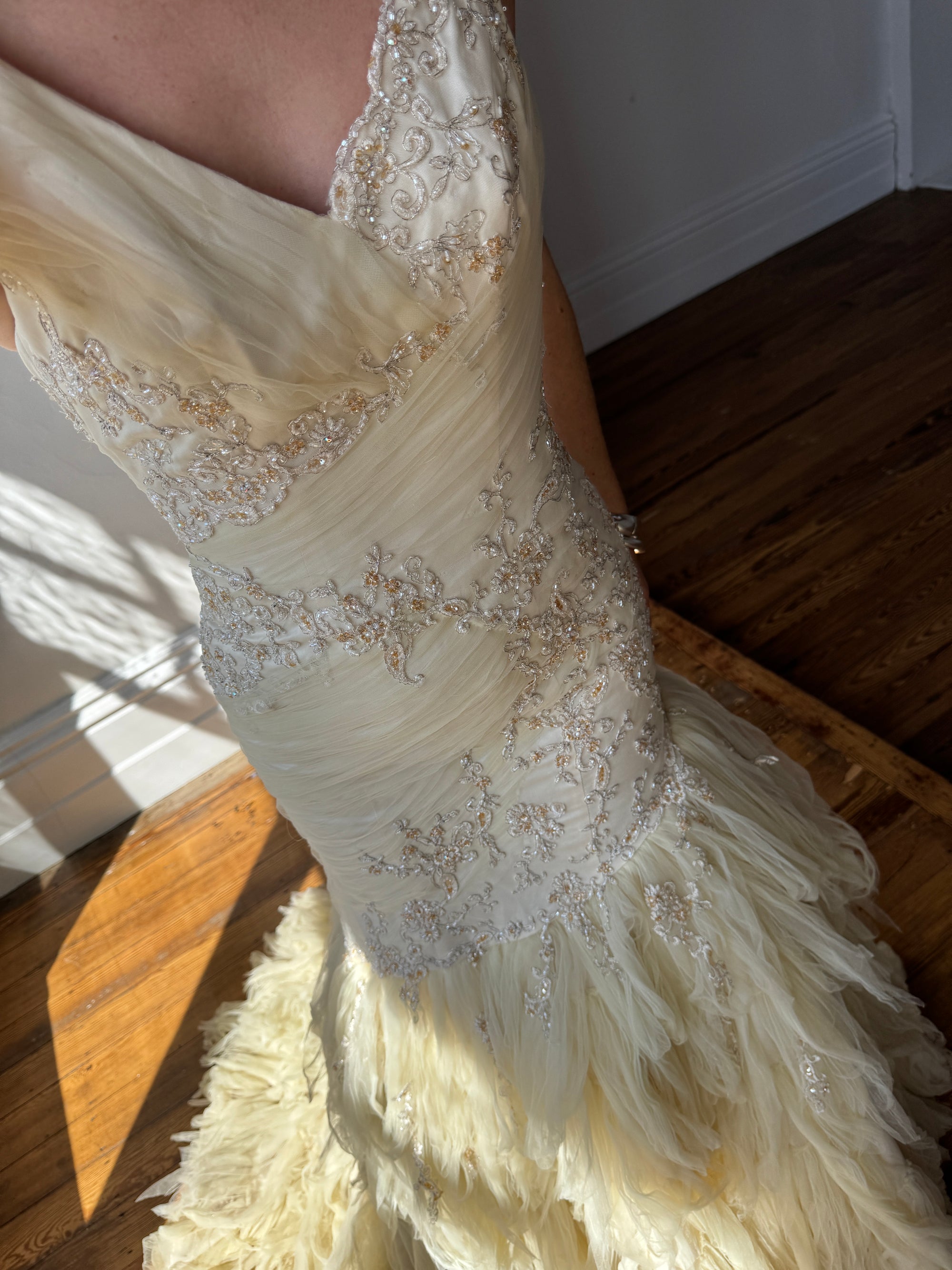 Vintage 90s Fishtail Beaded Tulle Wedding Gown Champagne