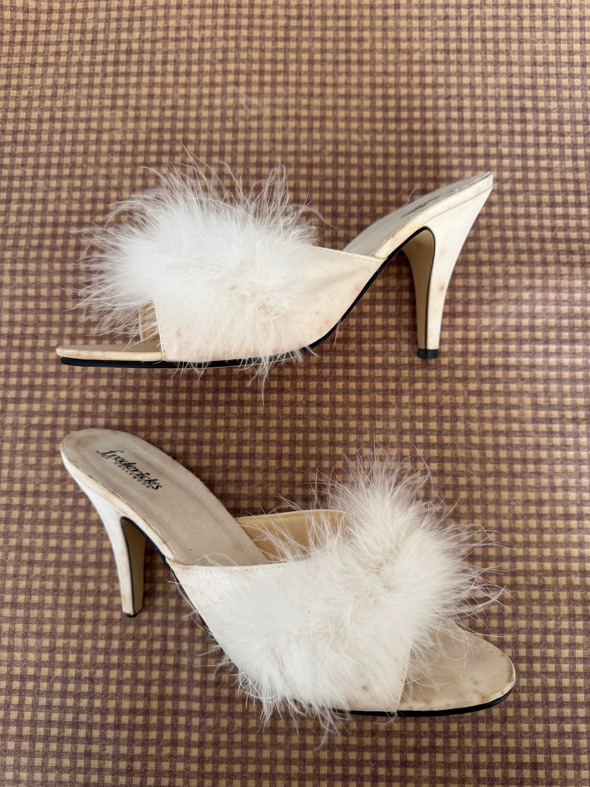 Vintage 70s Feathered White Satin Heels