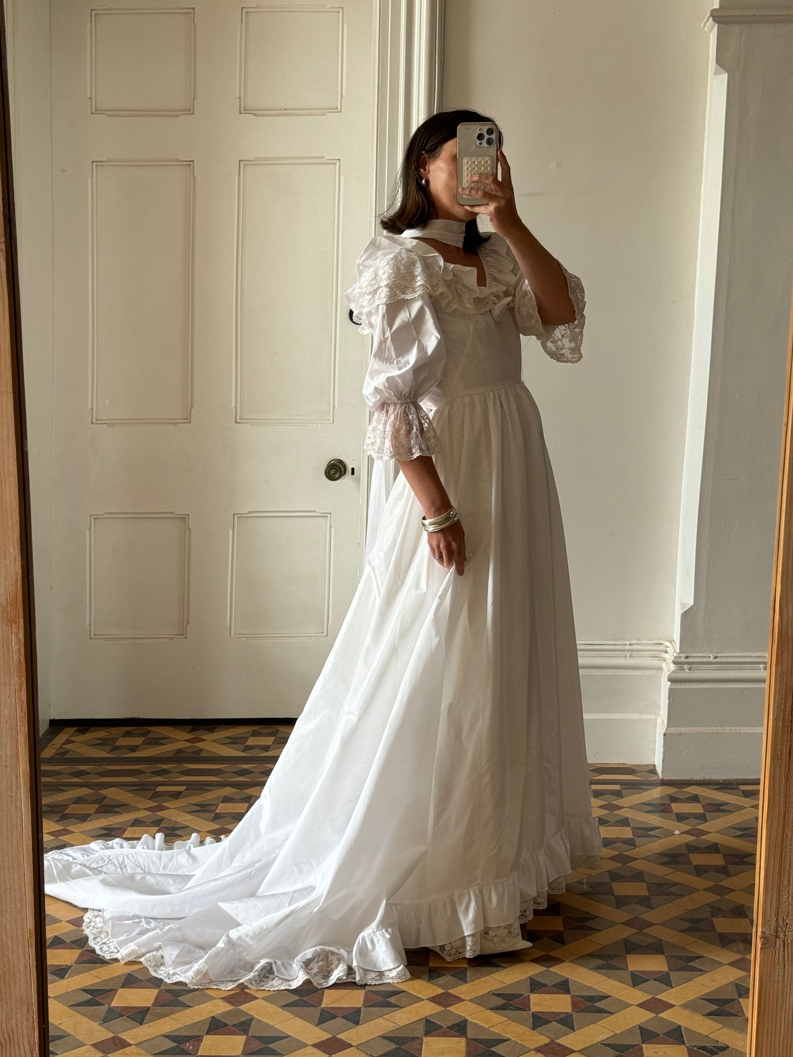 Vintage 70s Australian Made Rosette Wedding Dress