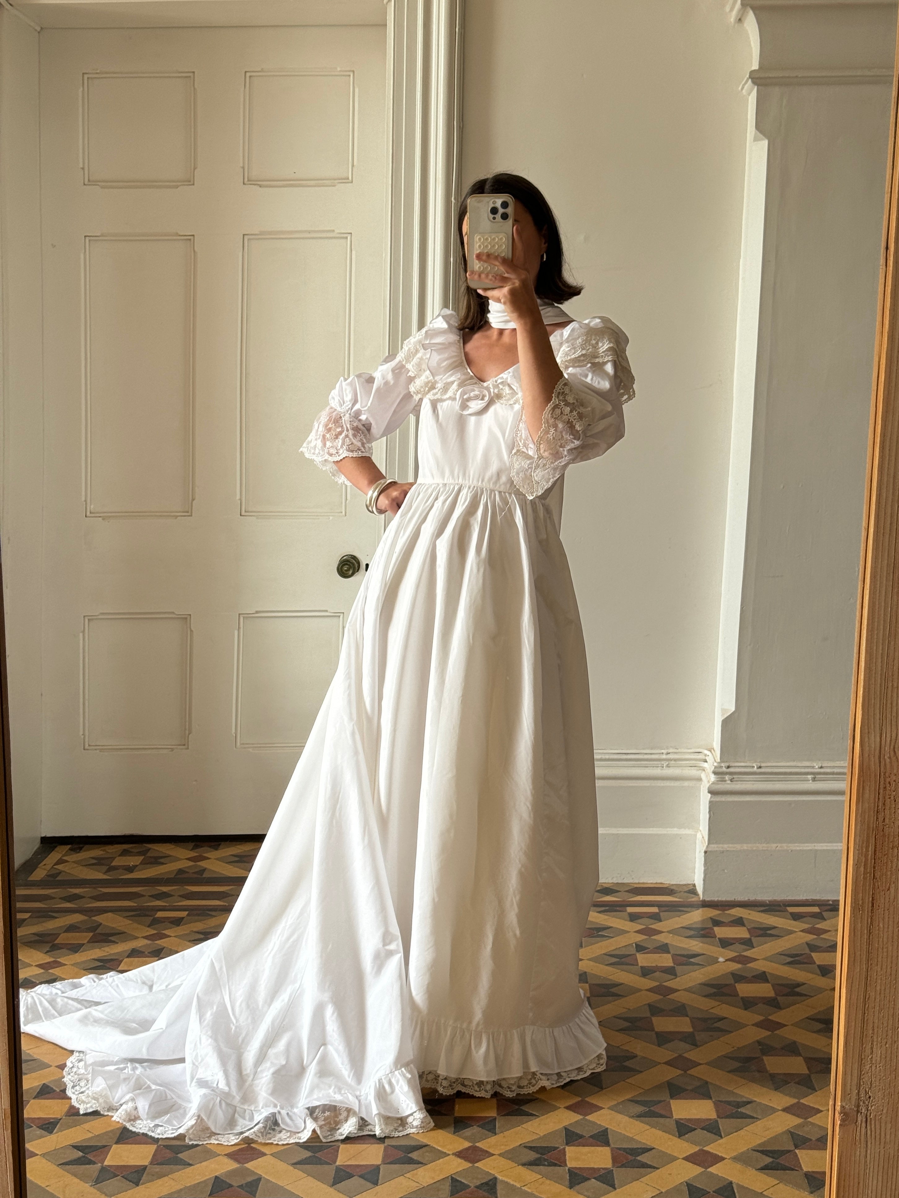 Vintage 70s Australian Made Rosette Wedding Dress