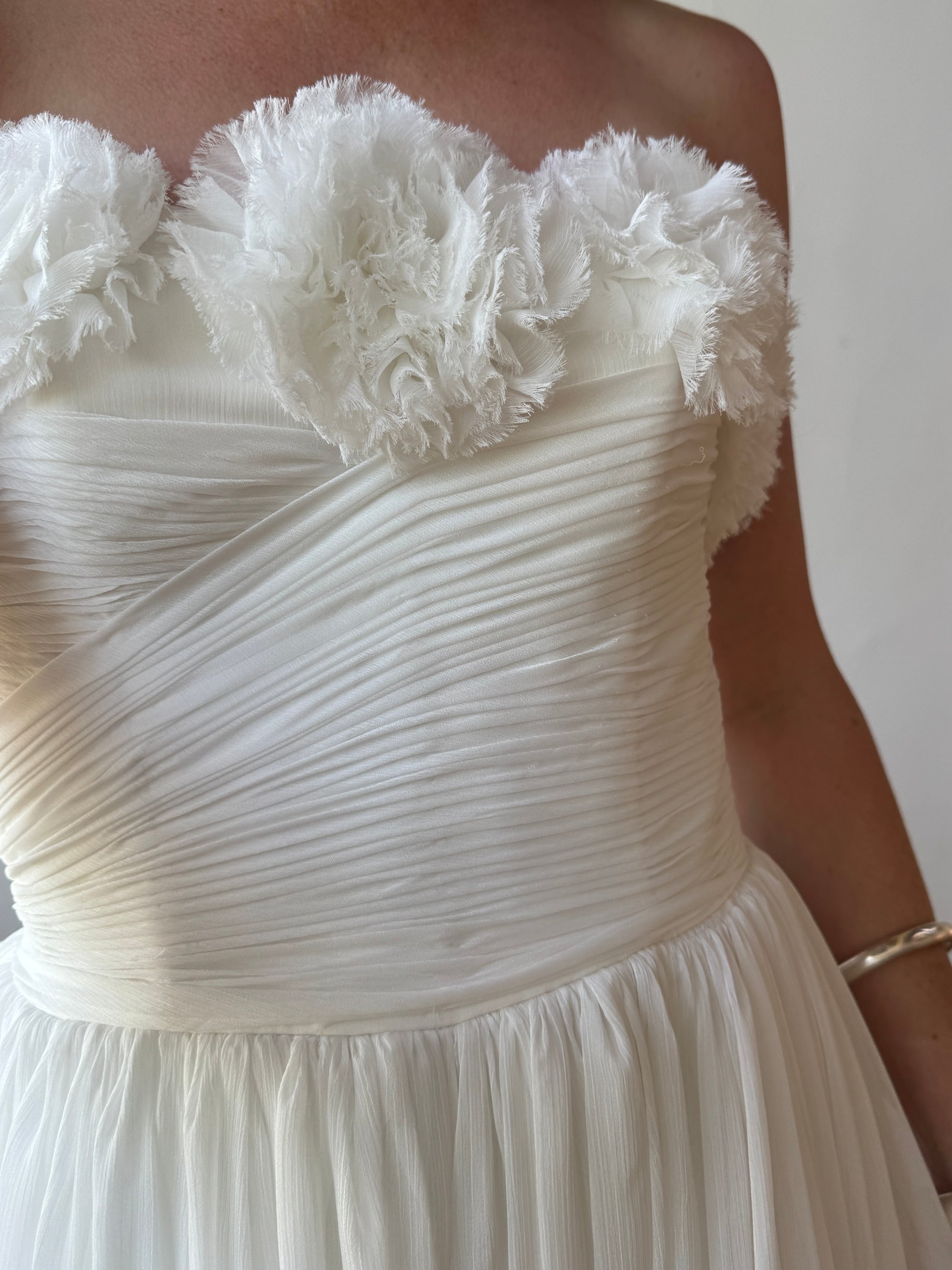 Vintage Y2K Cupcake Strapless Chiffon Wedding Gown