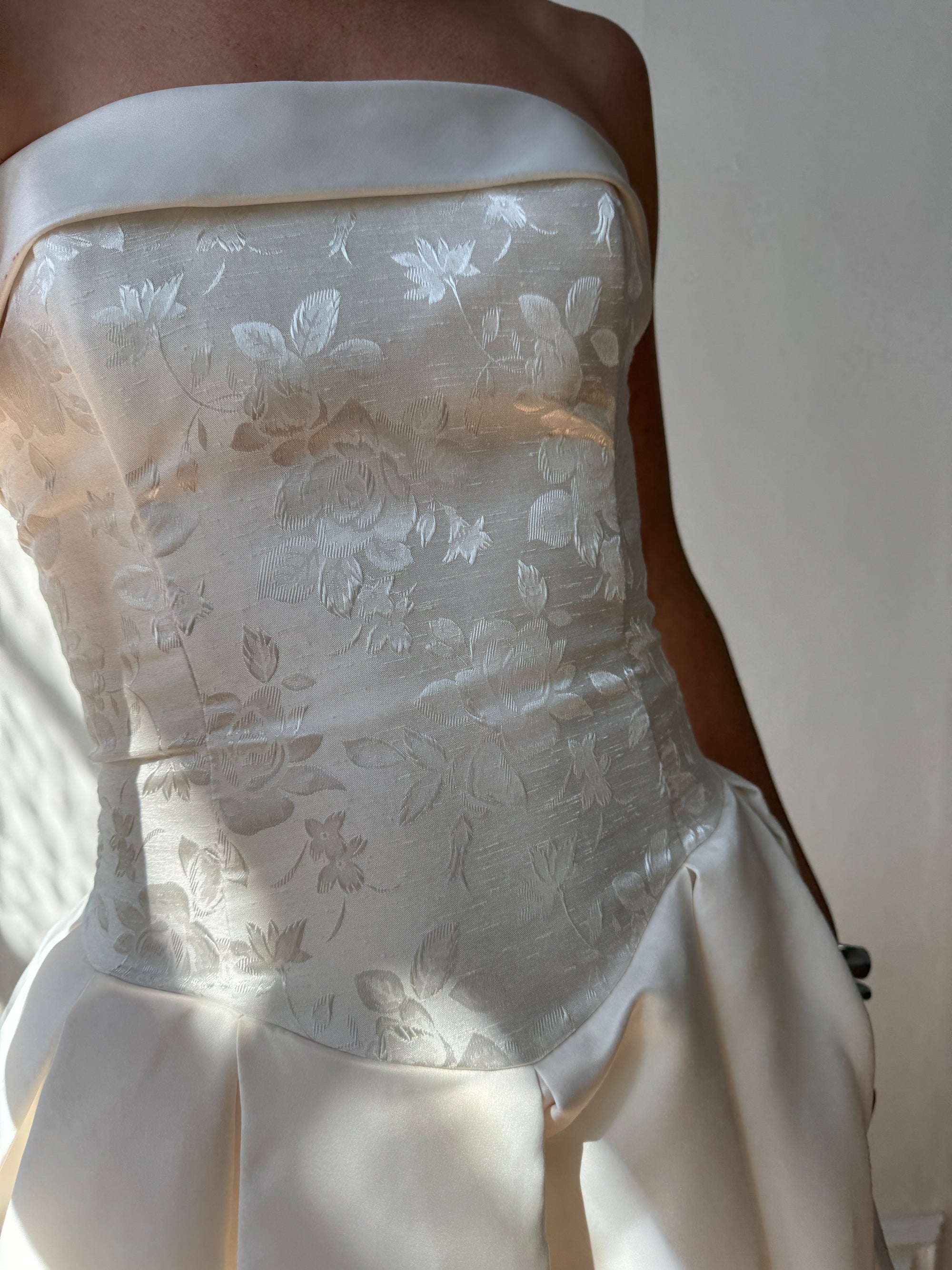 Vintage 90s Strapless Jacquard Satin Princess Wedding Dress