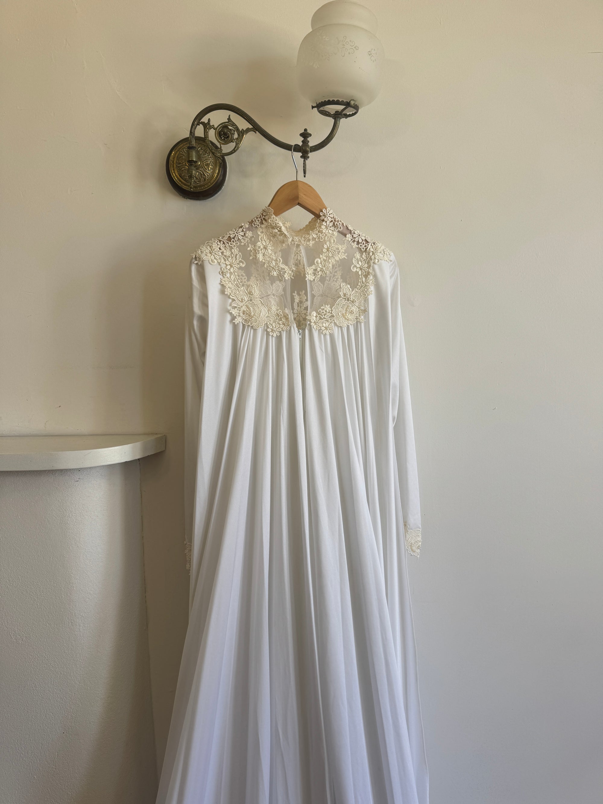 Vintage 60s Jersey and Lace Cape Wedding Dress
