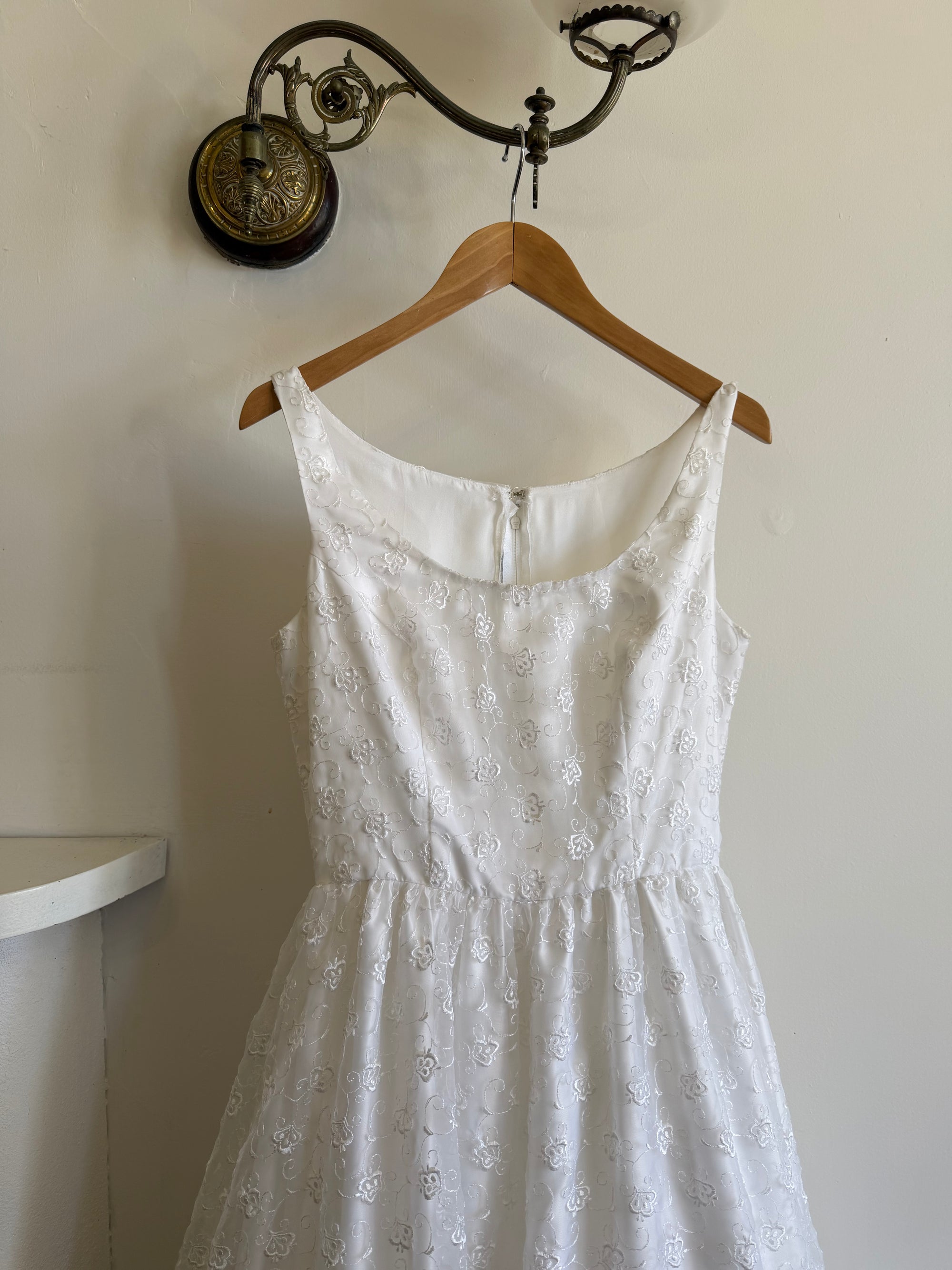 Vintage 90s Scoop Neck Floral Wedding Dress