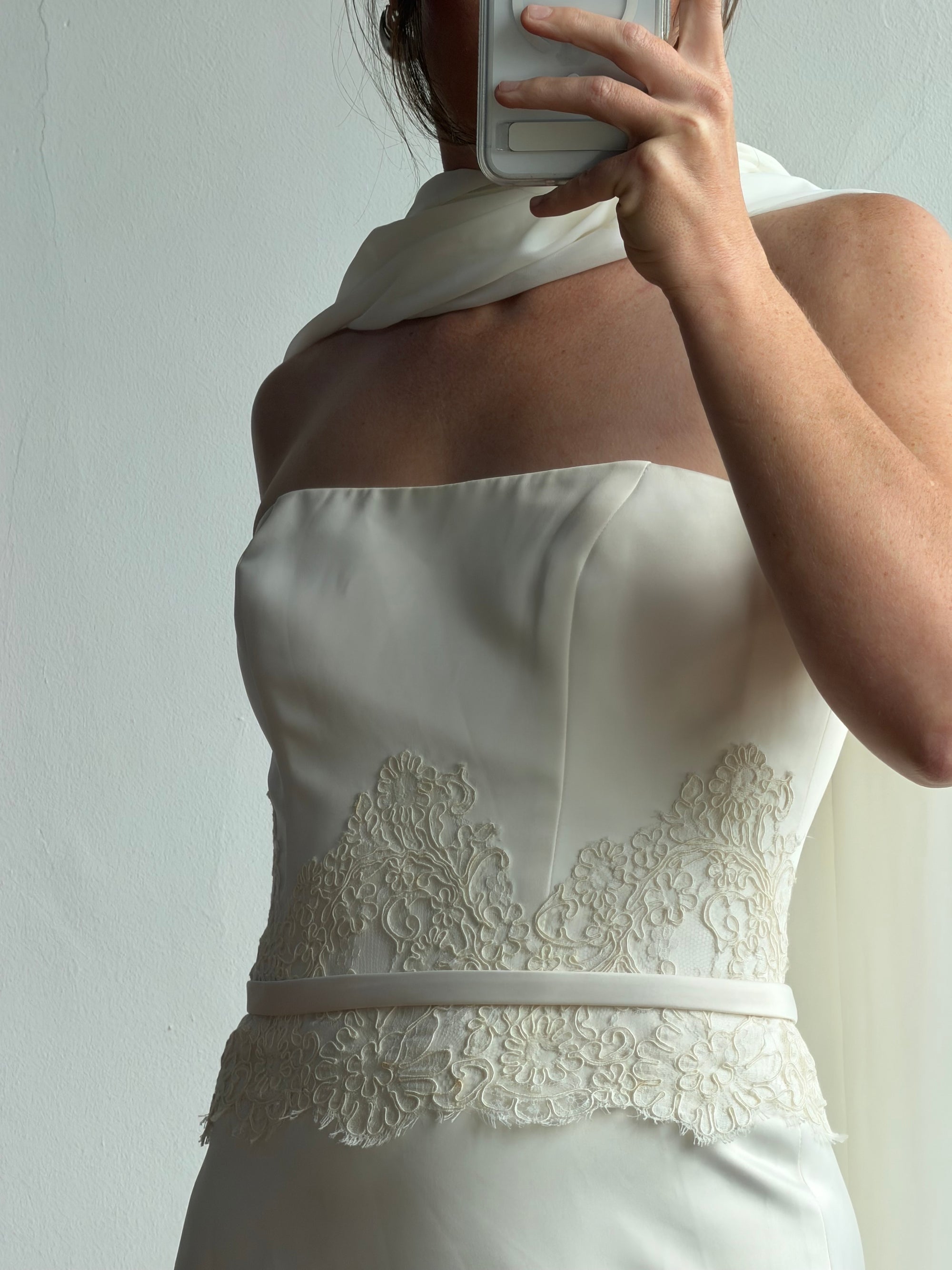 Vintage Y2K Satin Minimalist Strapless Wedding Gown (extra long)