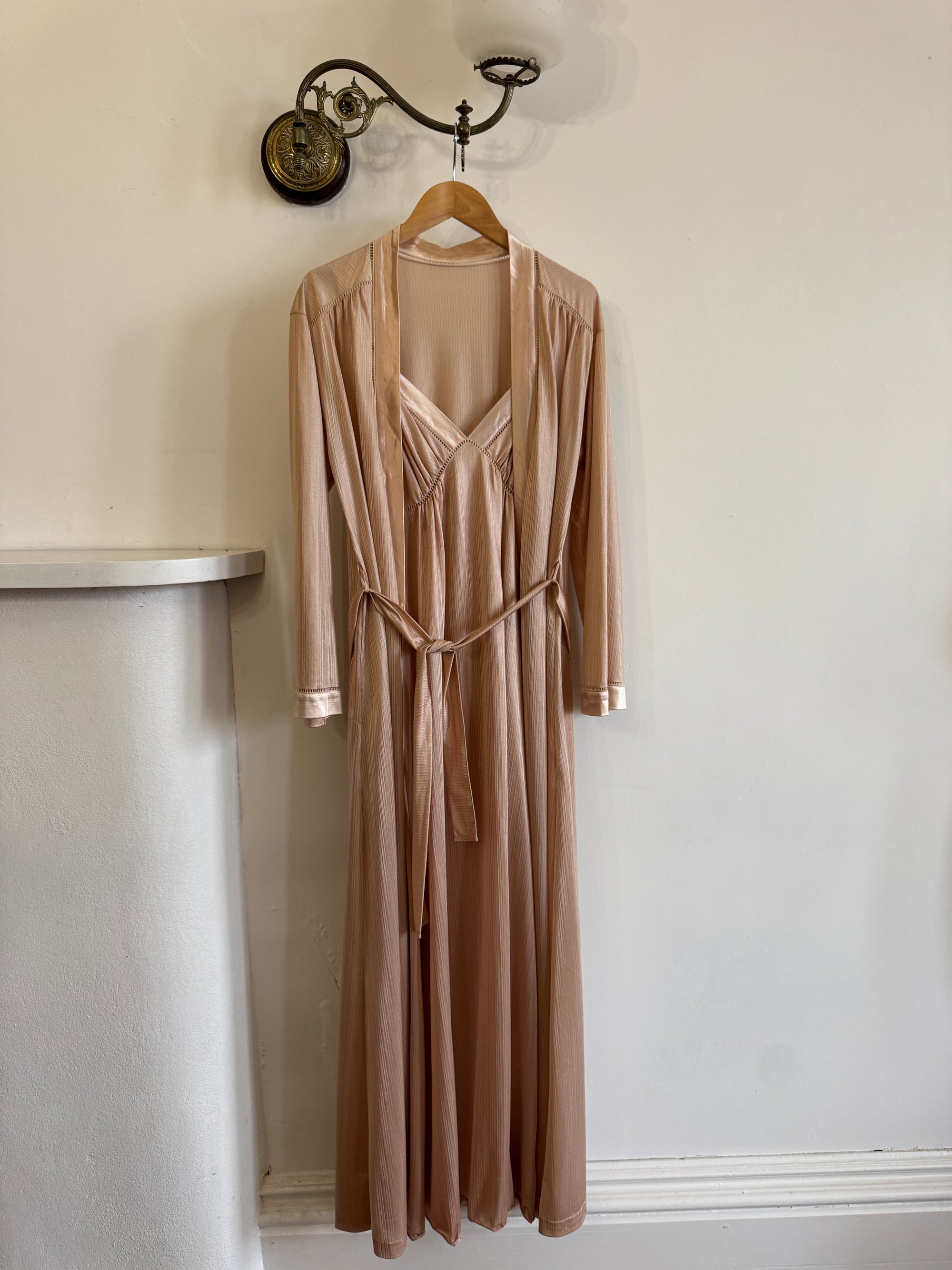 Vintage 80s Champagne Peach Robe and Slip Set