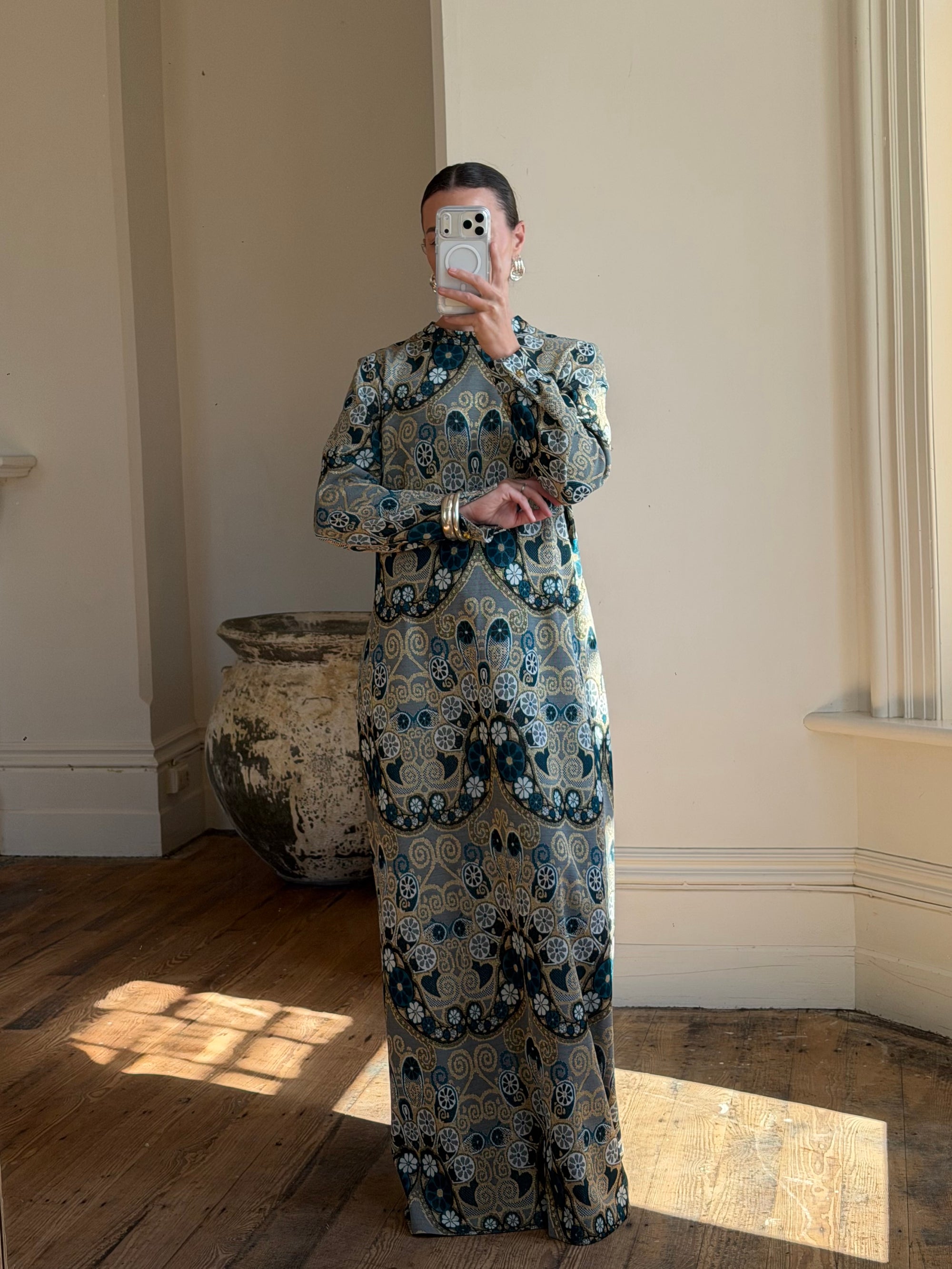 Vintage 70s Paisley Tapestry Long Sleeved Maxi Dress Blue