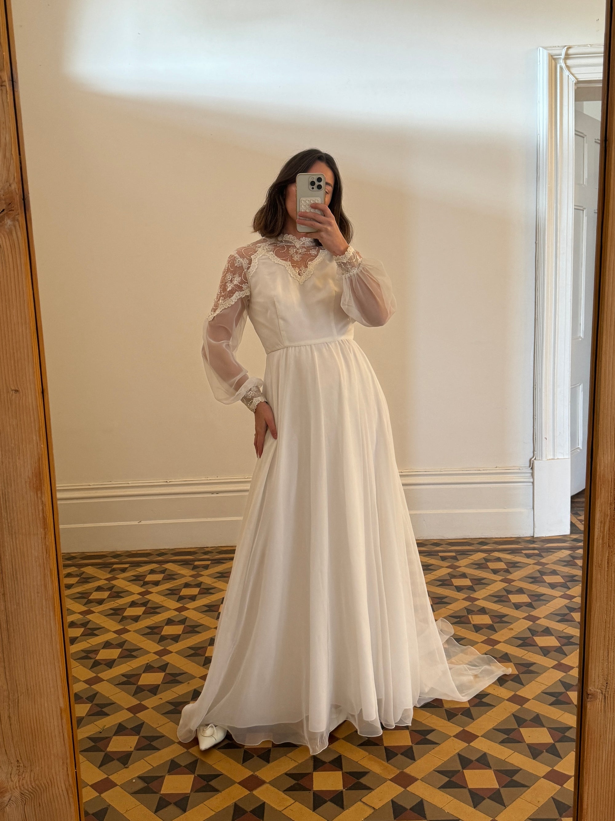 Vintage 70s Long Sleeved Boheme Bridal Dress