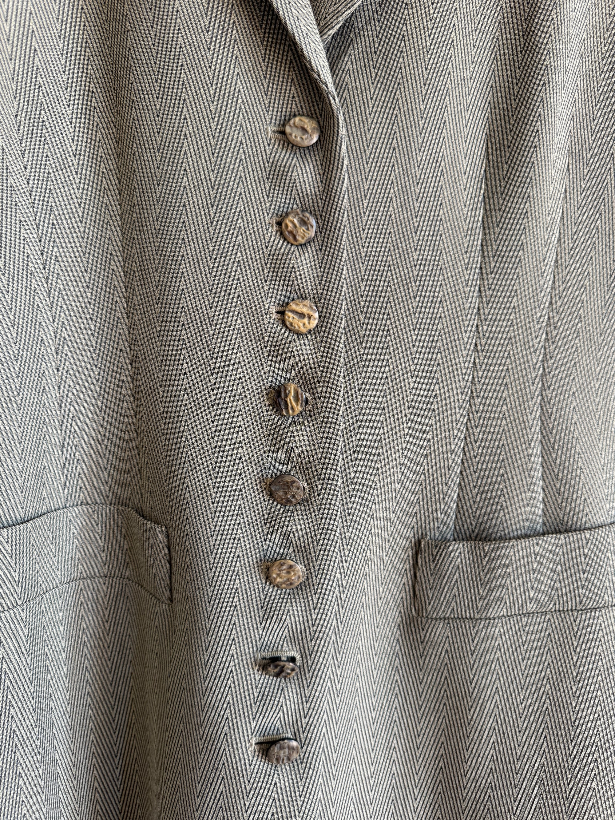 Vintage 90s Estate Olive Herringbone Wool Tailored Blazer