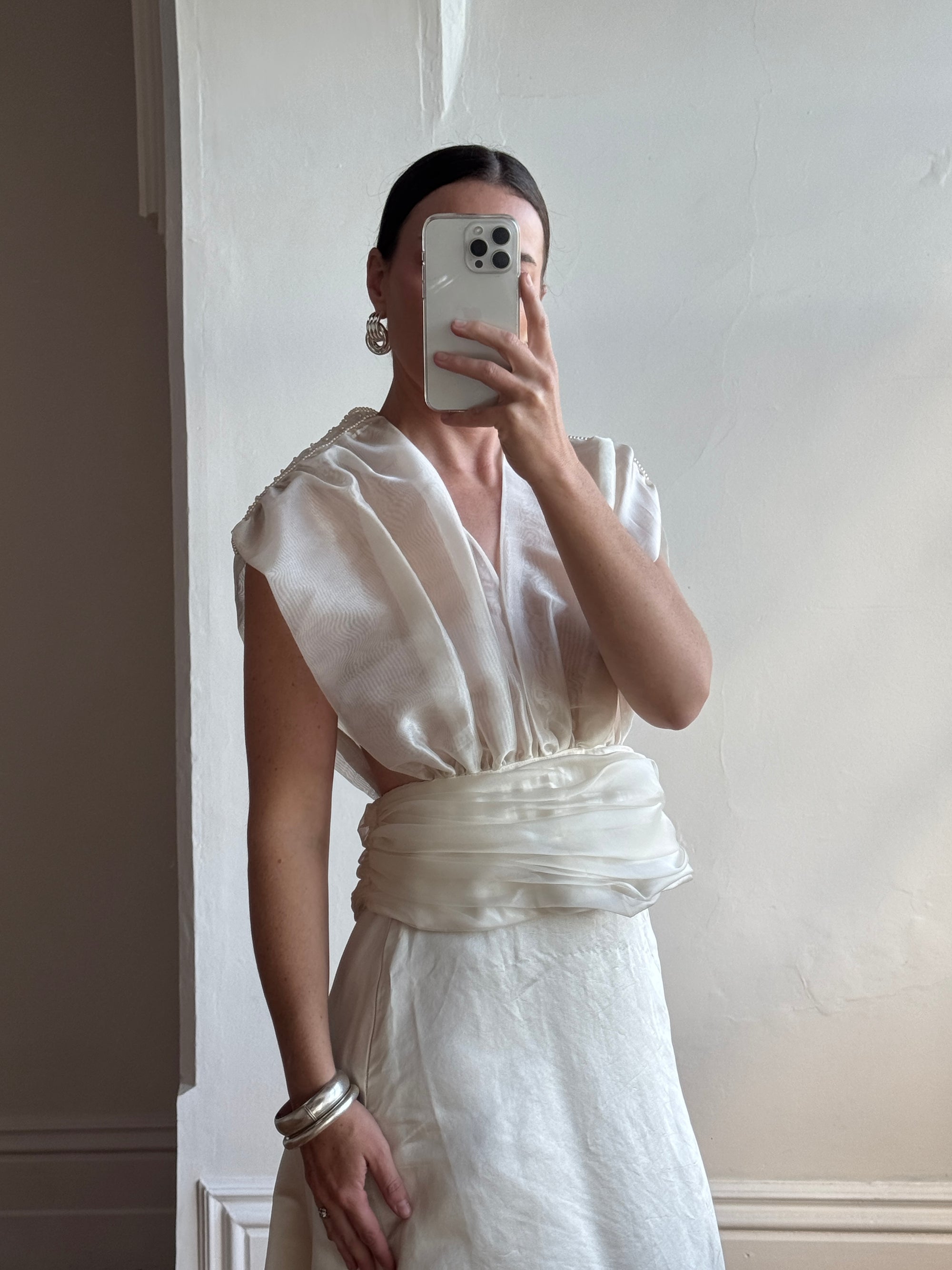 Vintage Y2K Organza V Neck Pearl Embellished Top Creme