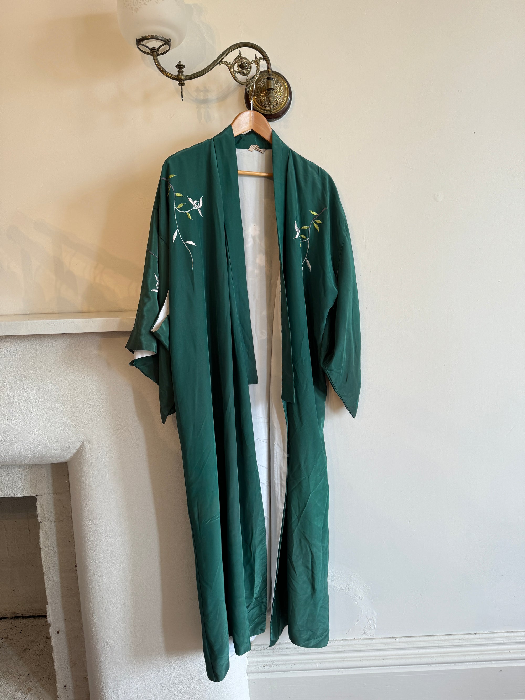 Vintage Japanese Embroidered Kimono Teal