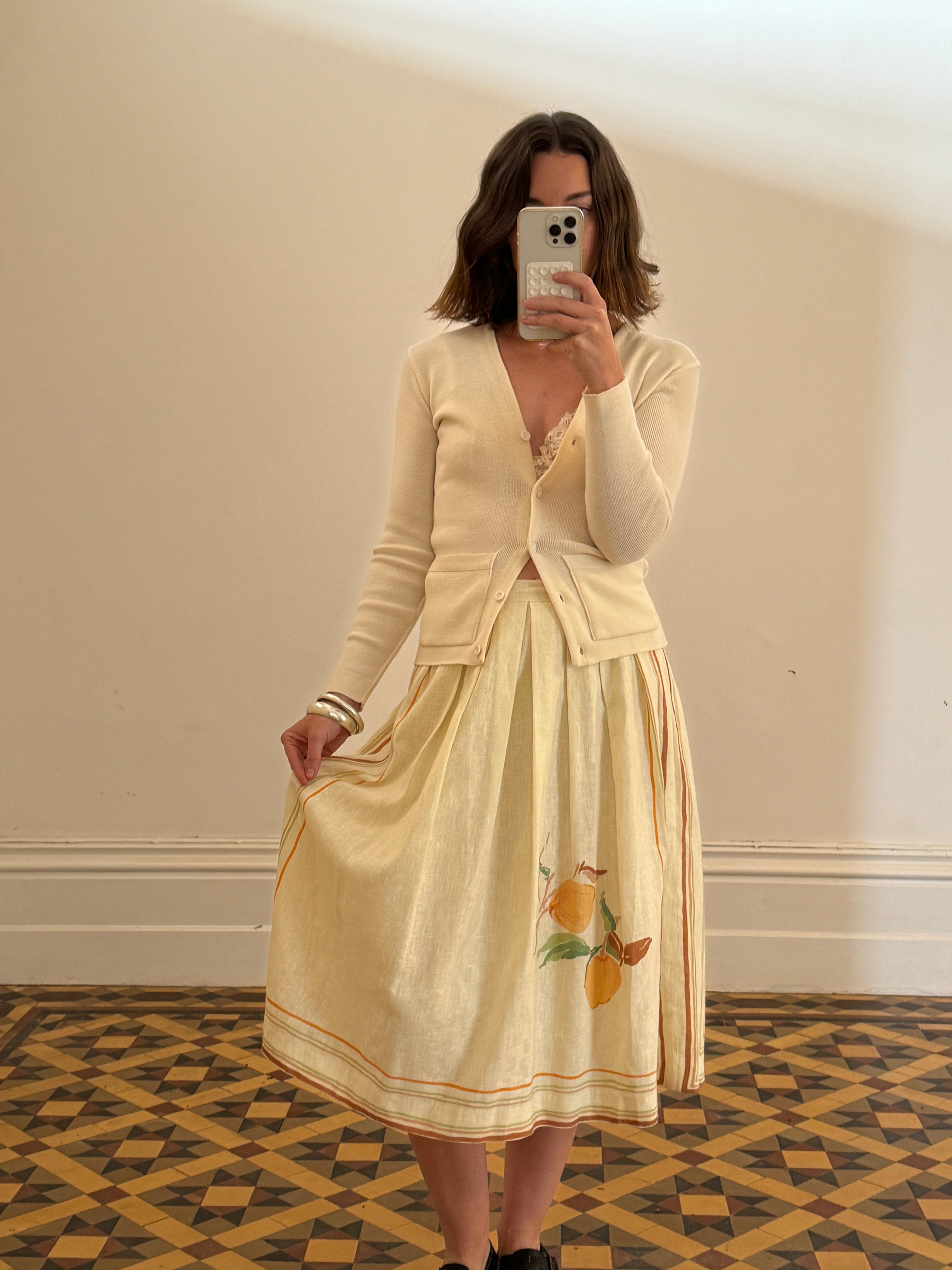 Vintage Pure Wool Button Up Plain Cardi Creme