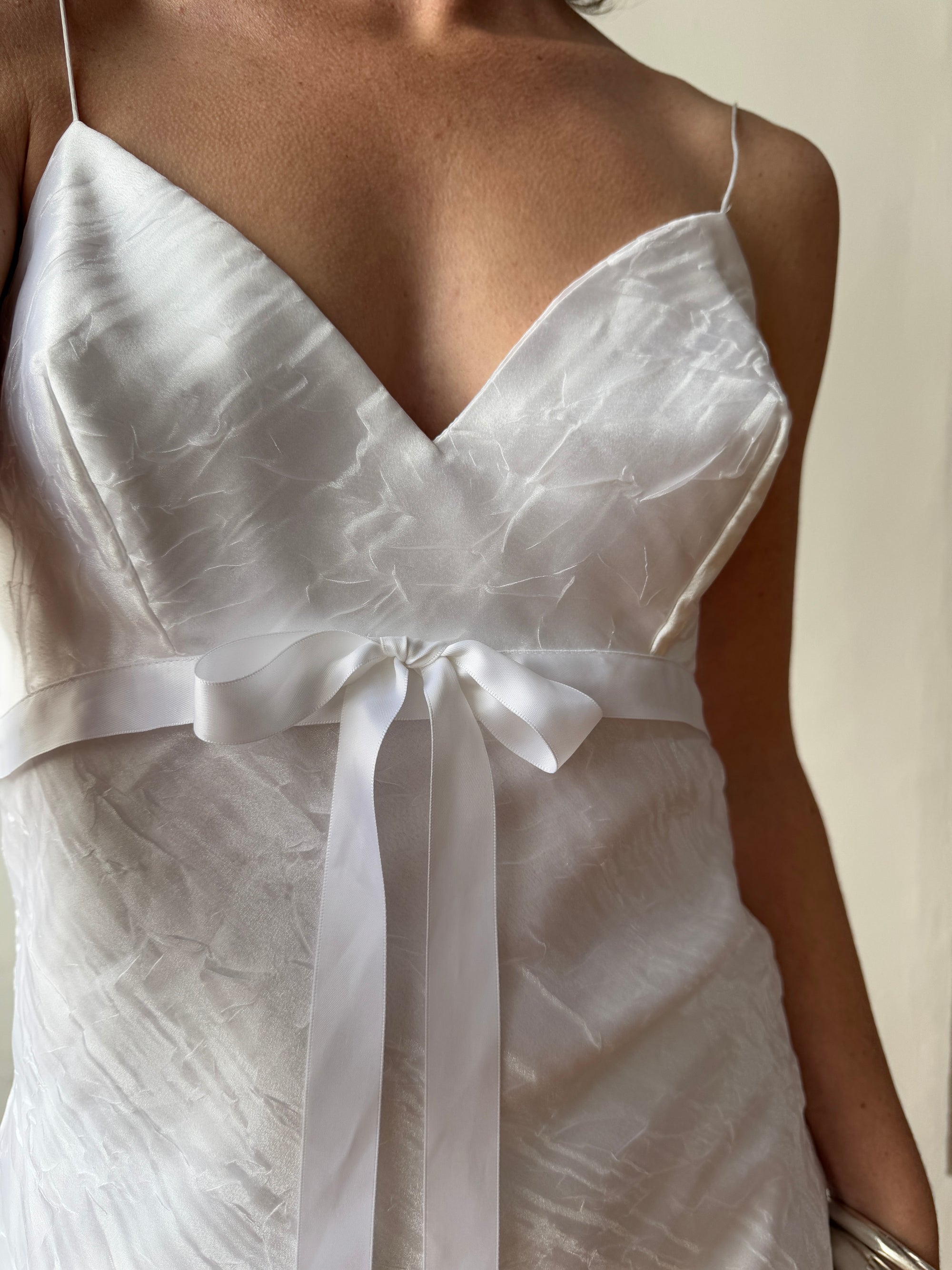 Vintage 90s Crinkle Organza Slip Wedding Dress with Bow White