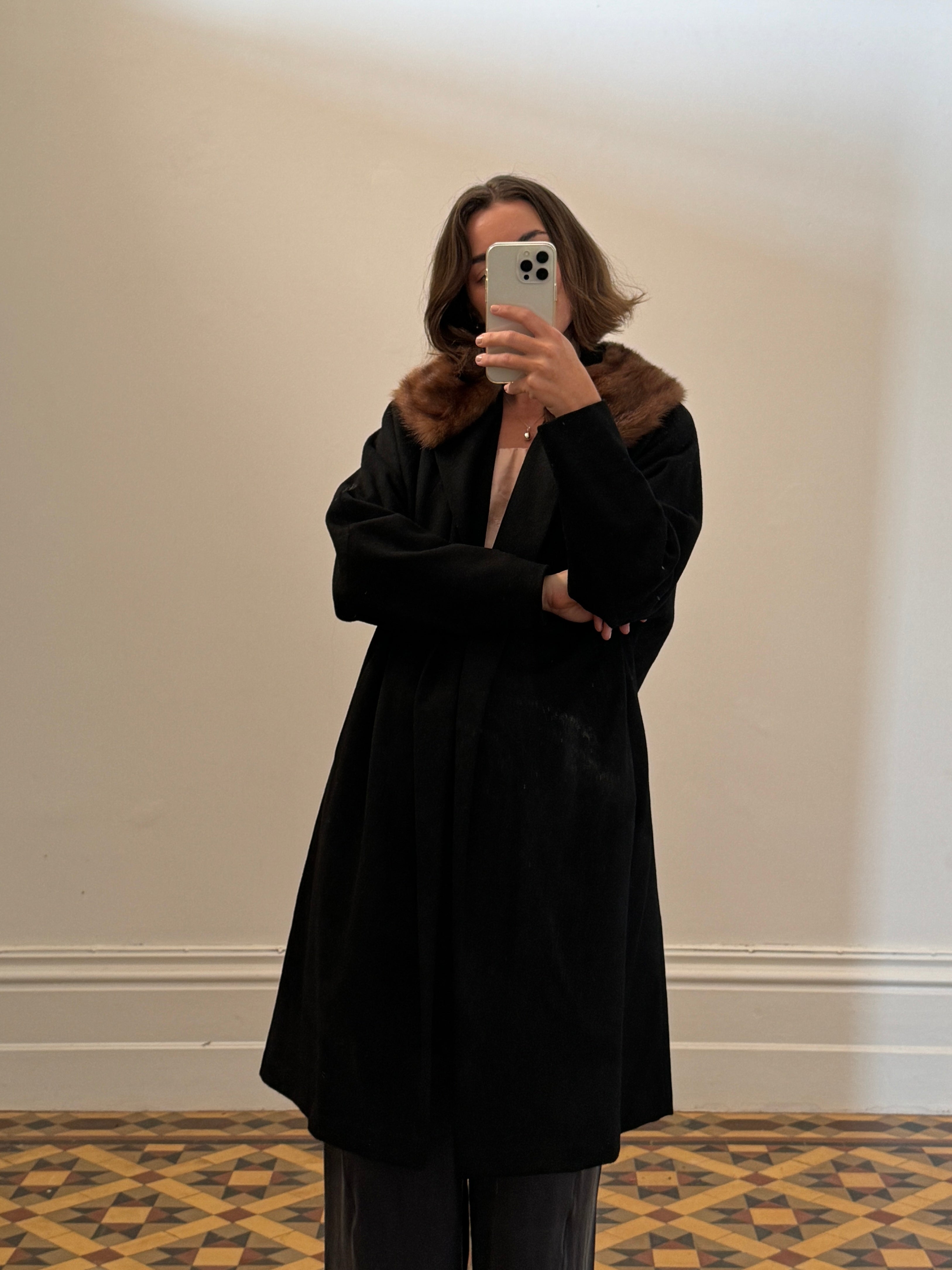 Vintage Black Pure Wool Mid Length Coat with Faux Fur Collar