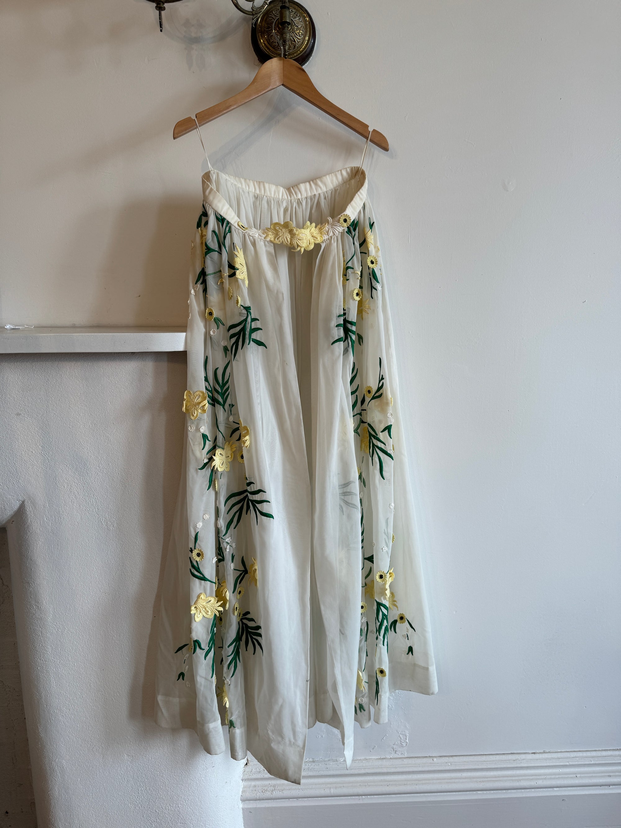 Vintage Rare Sheer Spring Floral Applique Belt Skirt