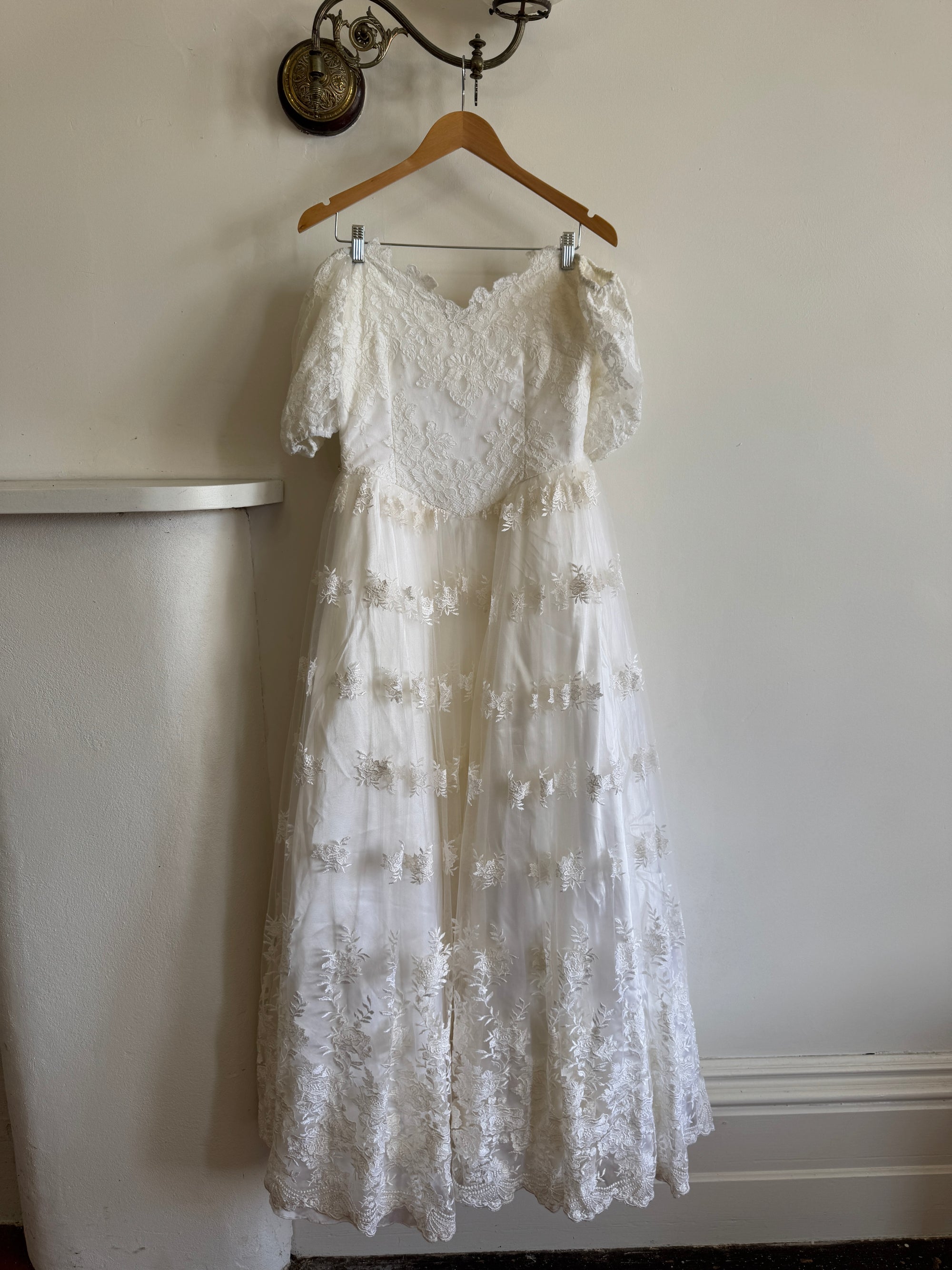 Vintage 80s Lace Off The Shoulder Tulle Wedding Gown