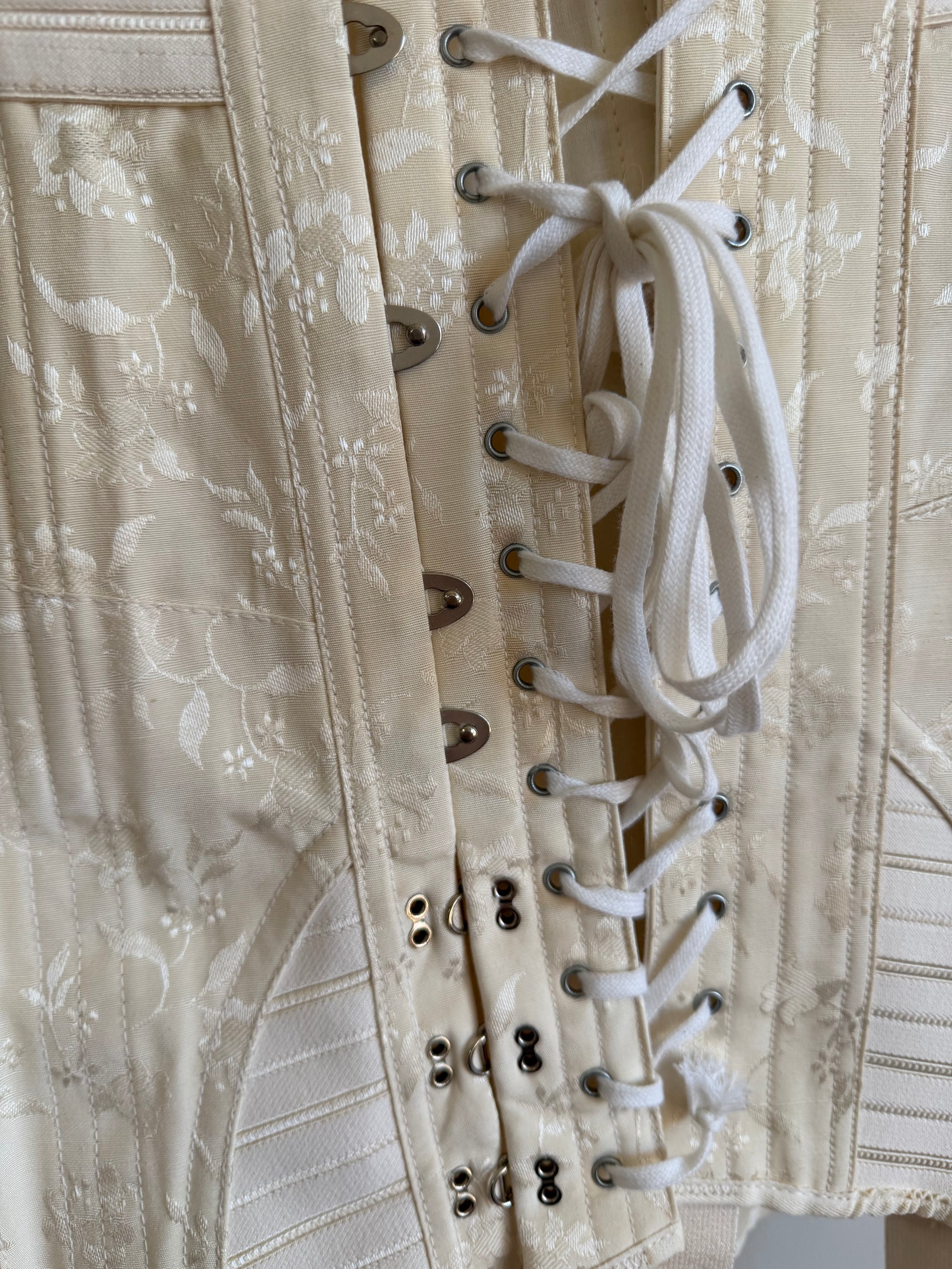 Vintage 50s Bridal Jacquard Underbust Corset Creme