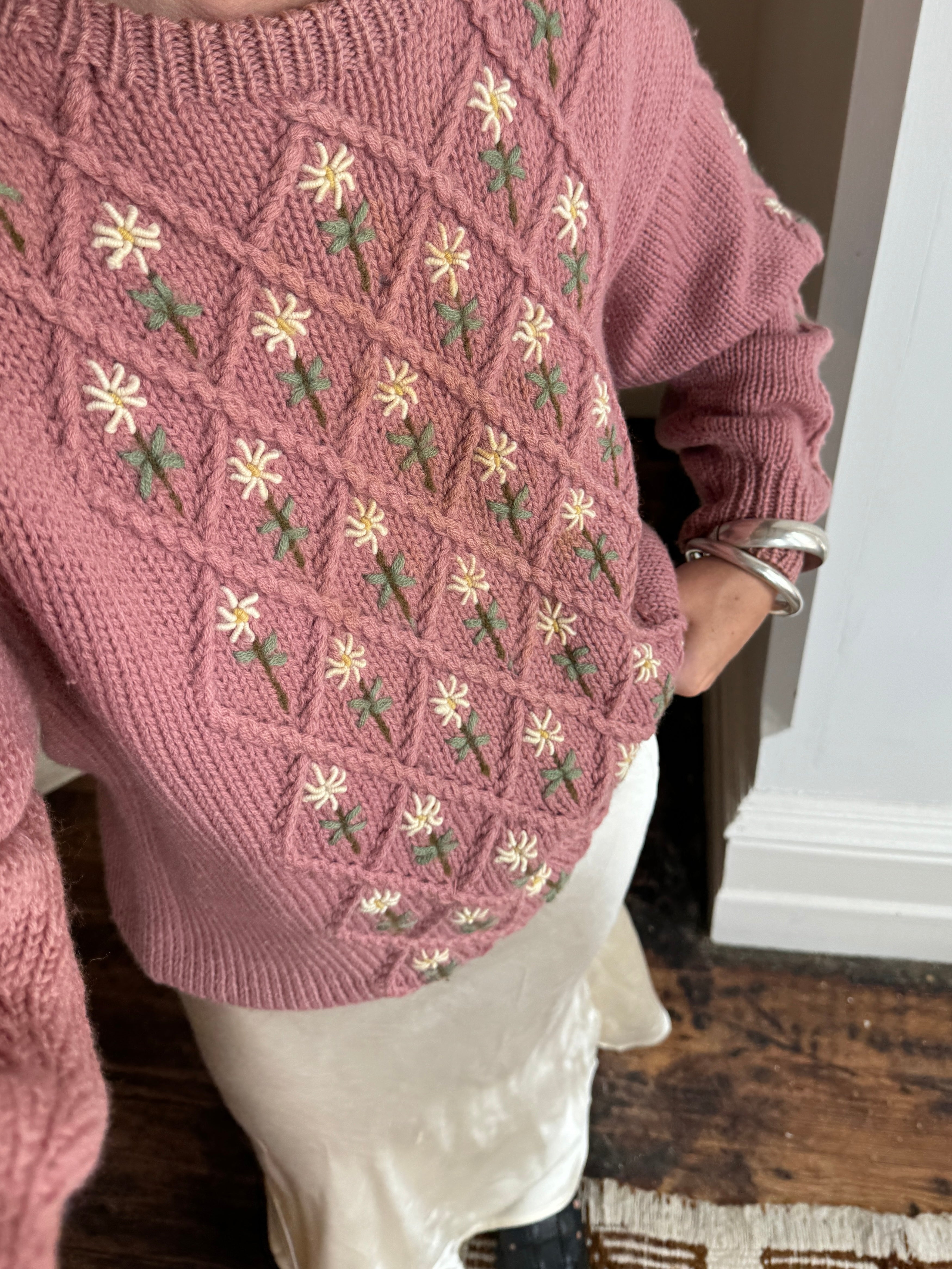 Vintage Chunky Wool Daisy Knit Dusty Pink