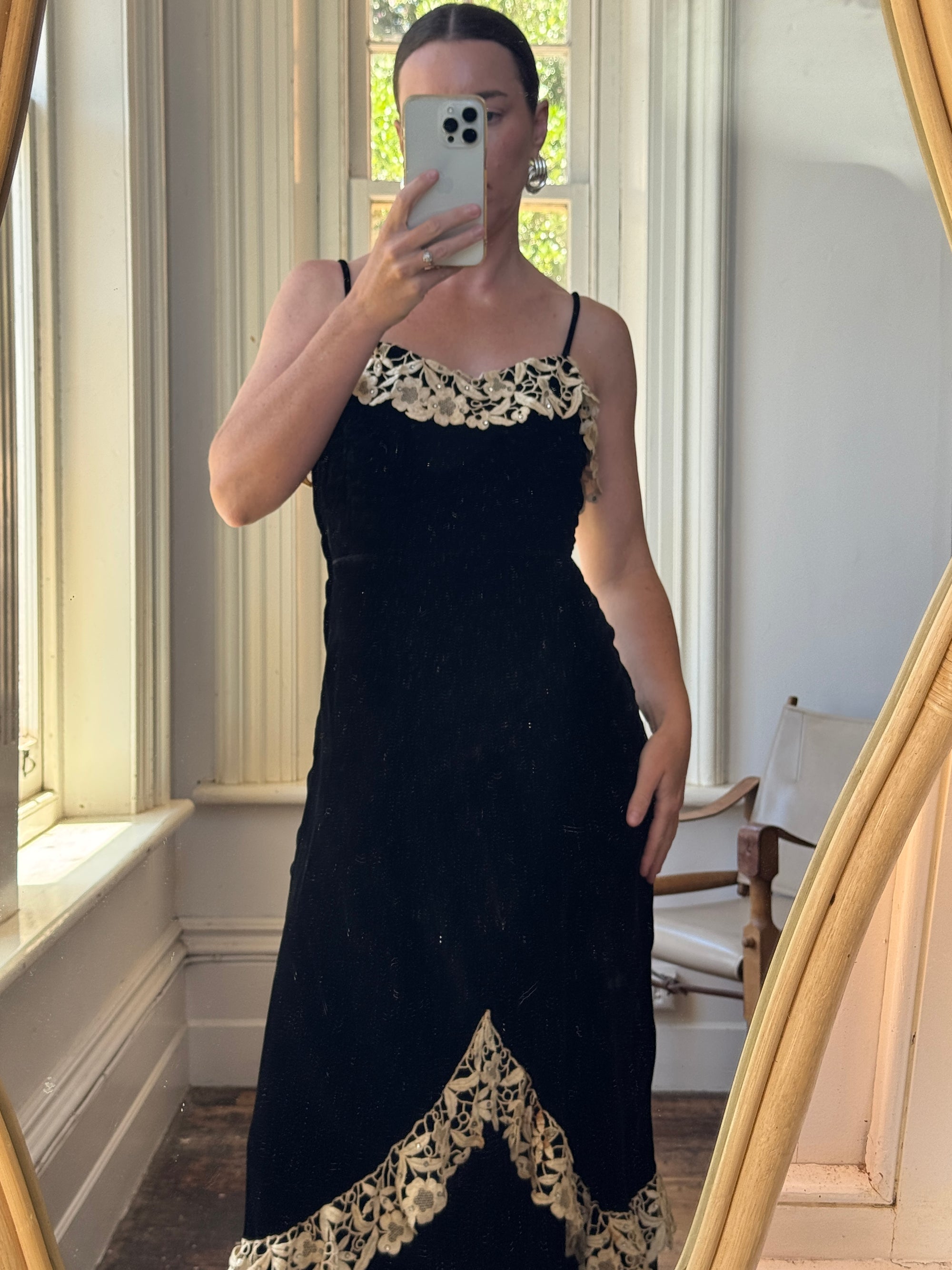 Vintage 40s Velvet Bias Strappy Dress with Lace Trim Noir
