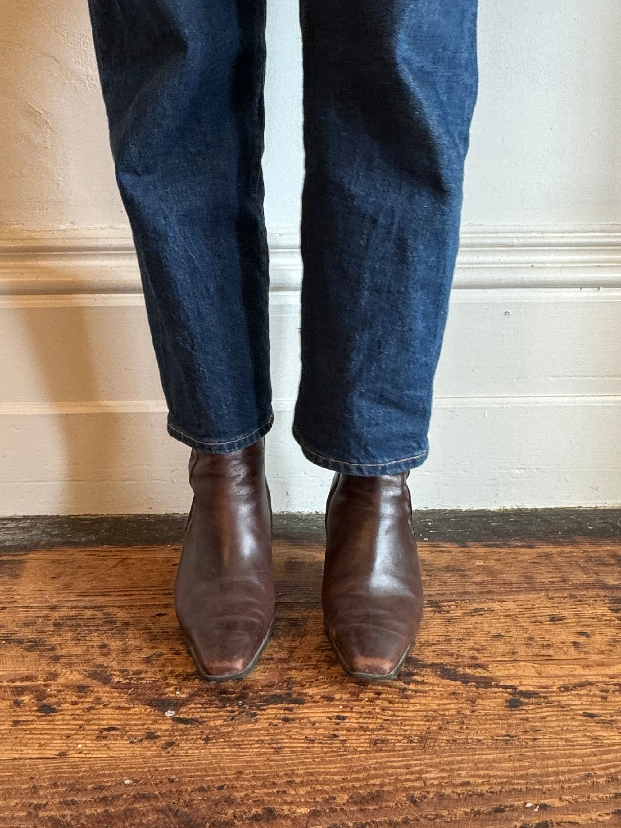 Vintage 90s Brown Leather Pointed Ankle Boots