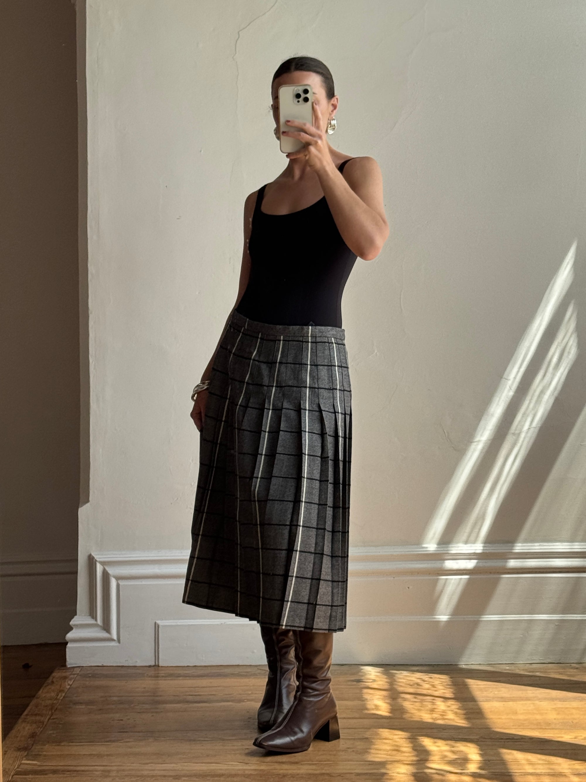 Vintage Scottish Wool Grey Plaid Pleated Midi Skirt