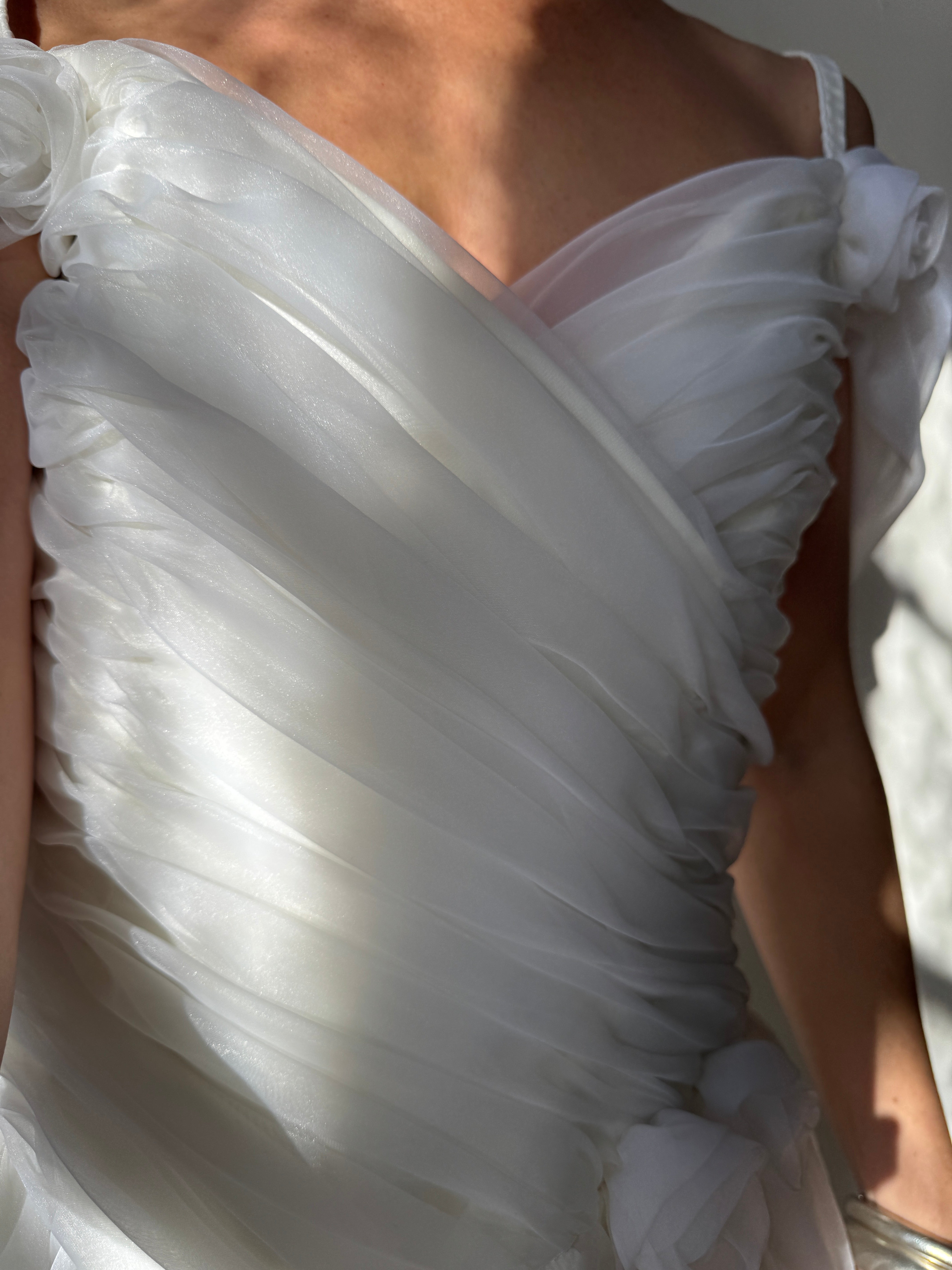 Vintage 80s Chiffon Rosette Off Shoulder Wedding Dress