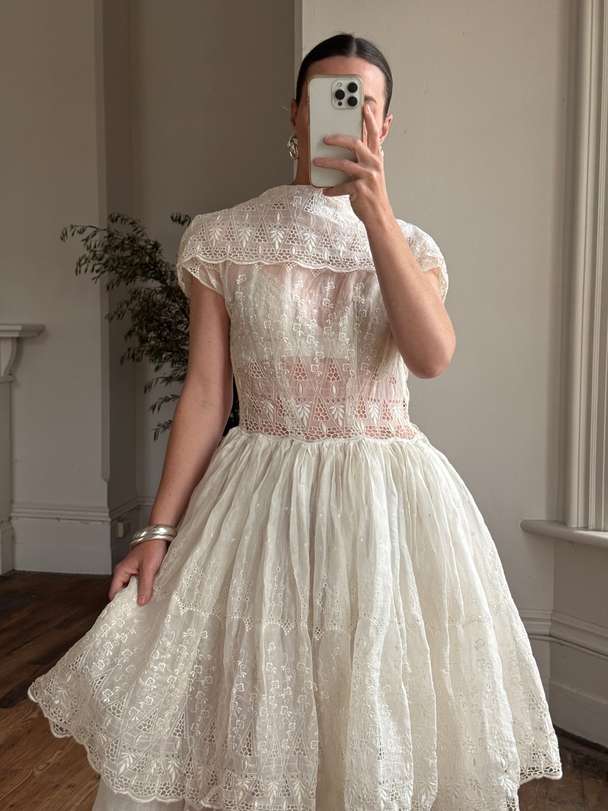 Vintage 50s Sheer Brodiere Anglaise Tiered Wedding Dress