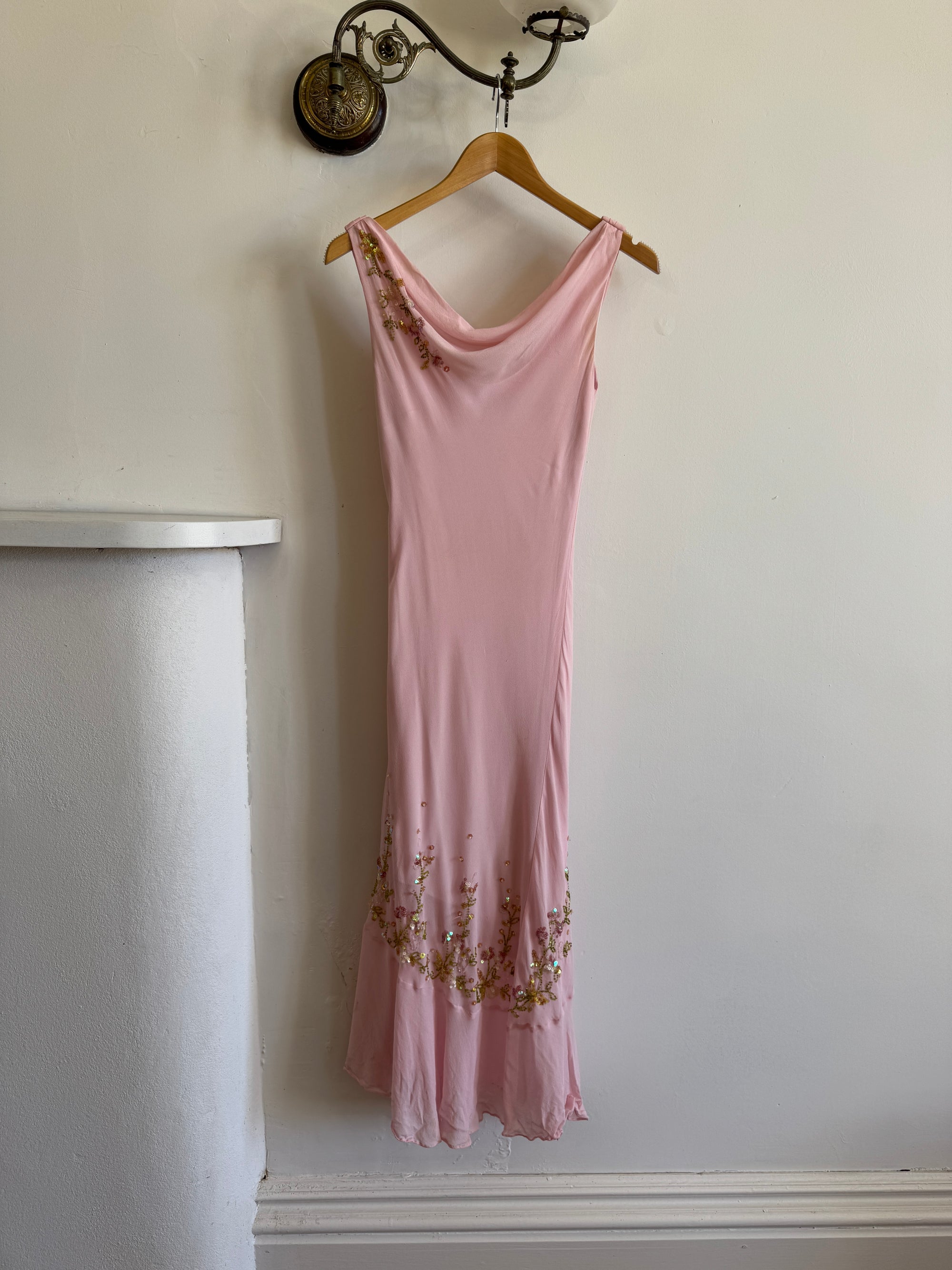 Vintage 90s Pure Silk Beaded Dress Baby Pink Call Me The Breeze Vintage 90s Pure Silk Beaded Dress Baby Pink Call Me The Breeze