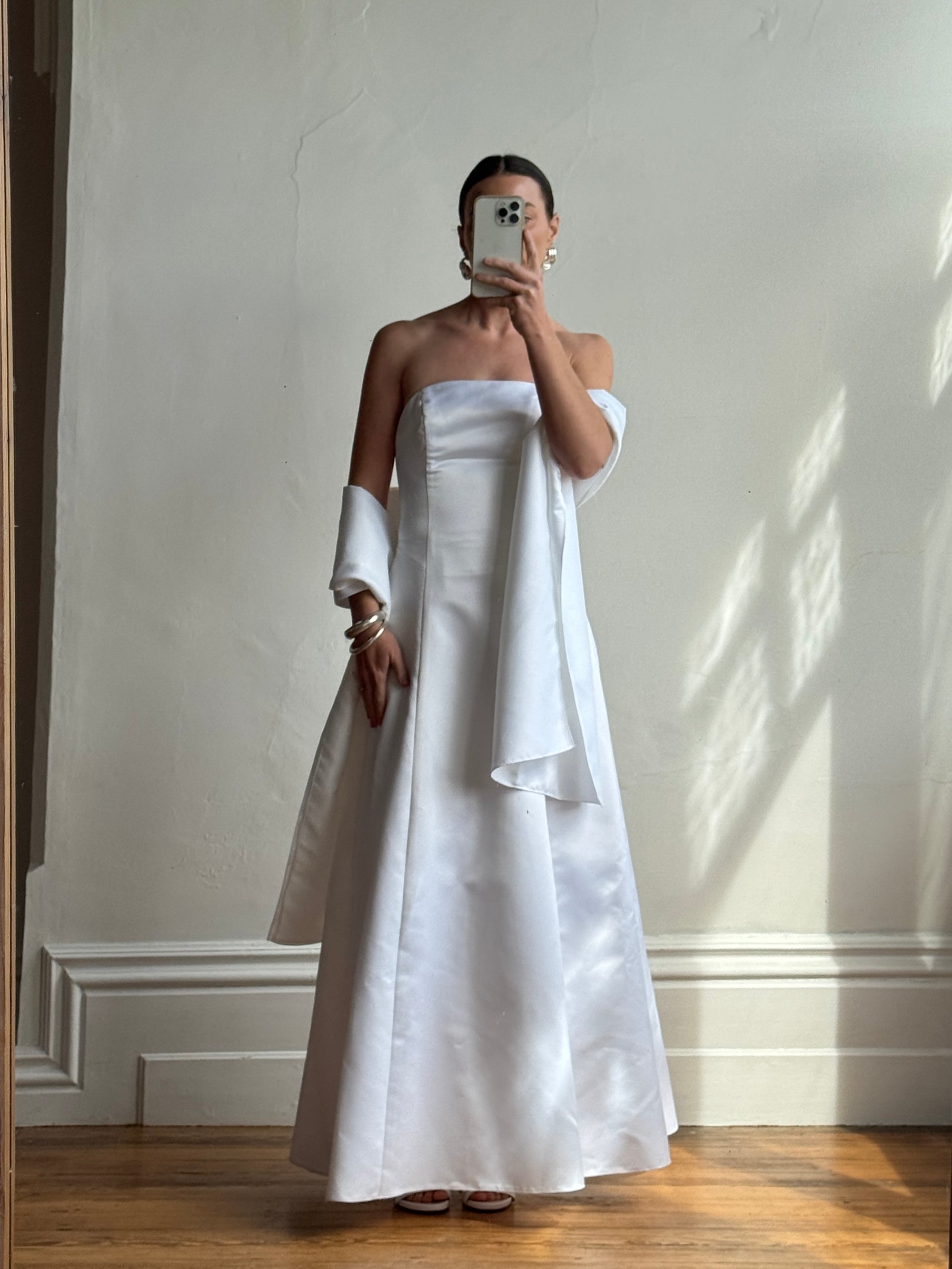 Vintage 90s A-Line Strapless Satin Wedding Dress with Shawl