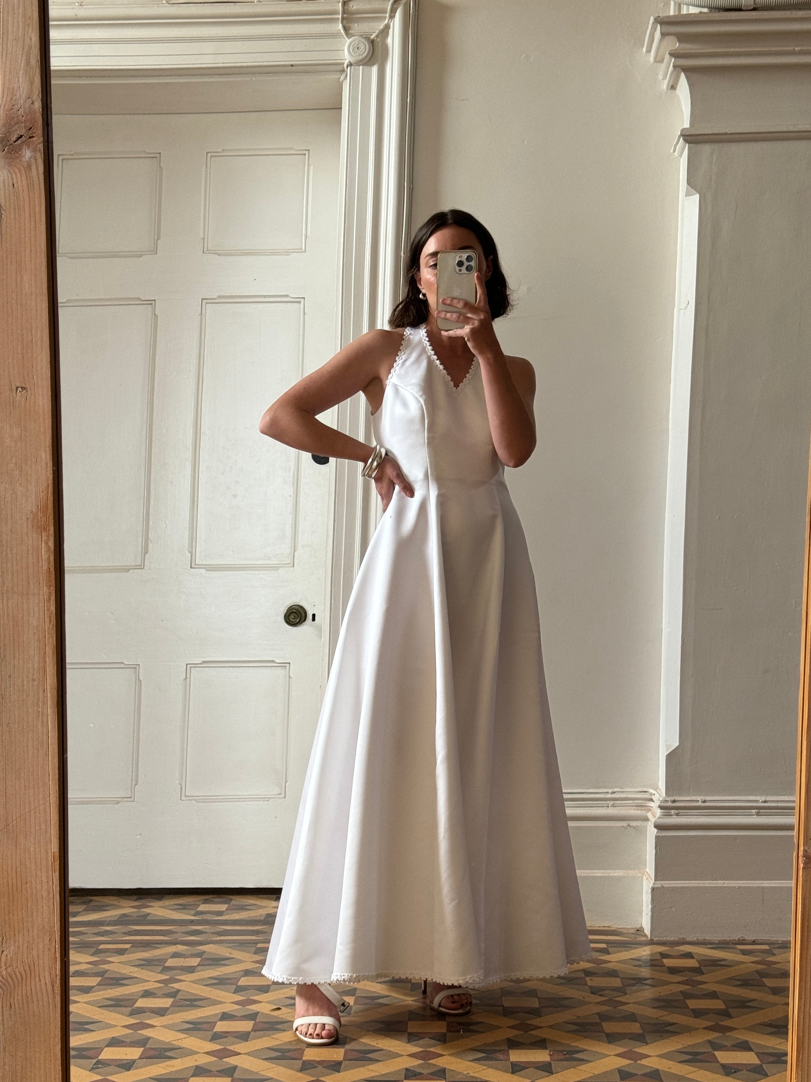 Vintage 90s Satin Halter Wedding Dress With Daisies
