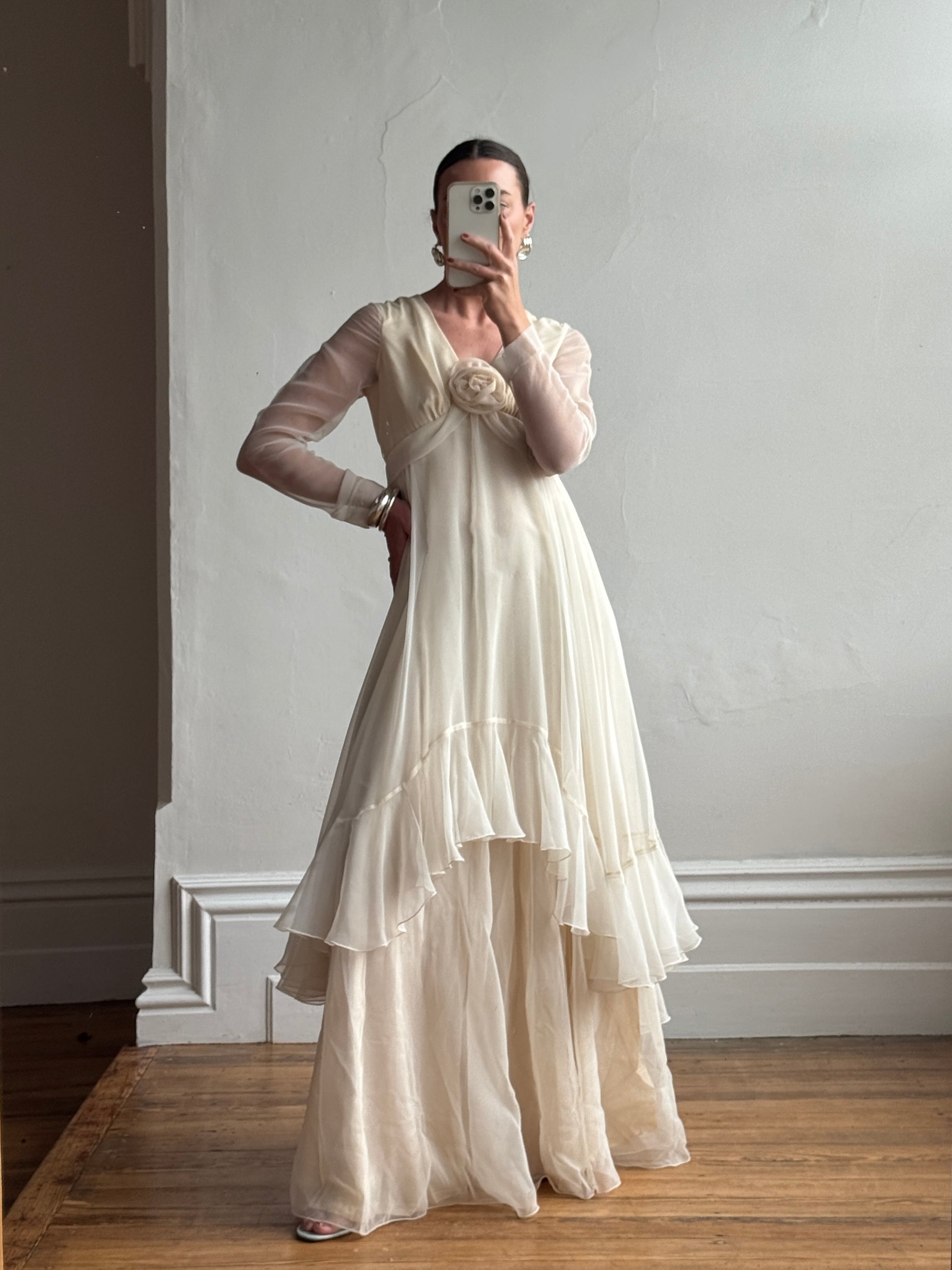 Vintage 70s Chiffon Rosette Wedding Dress Creme