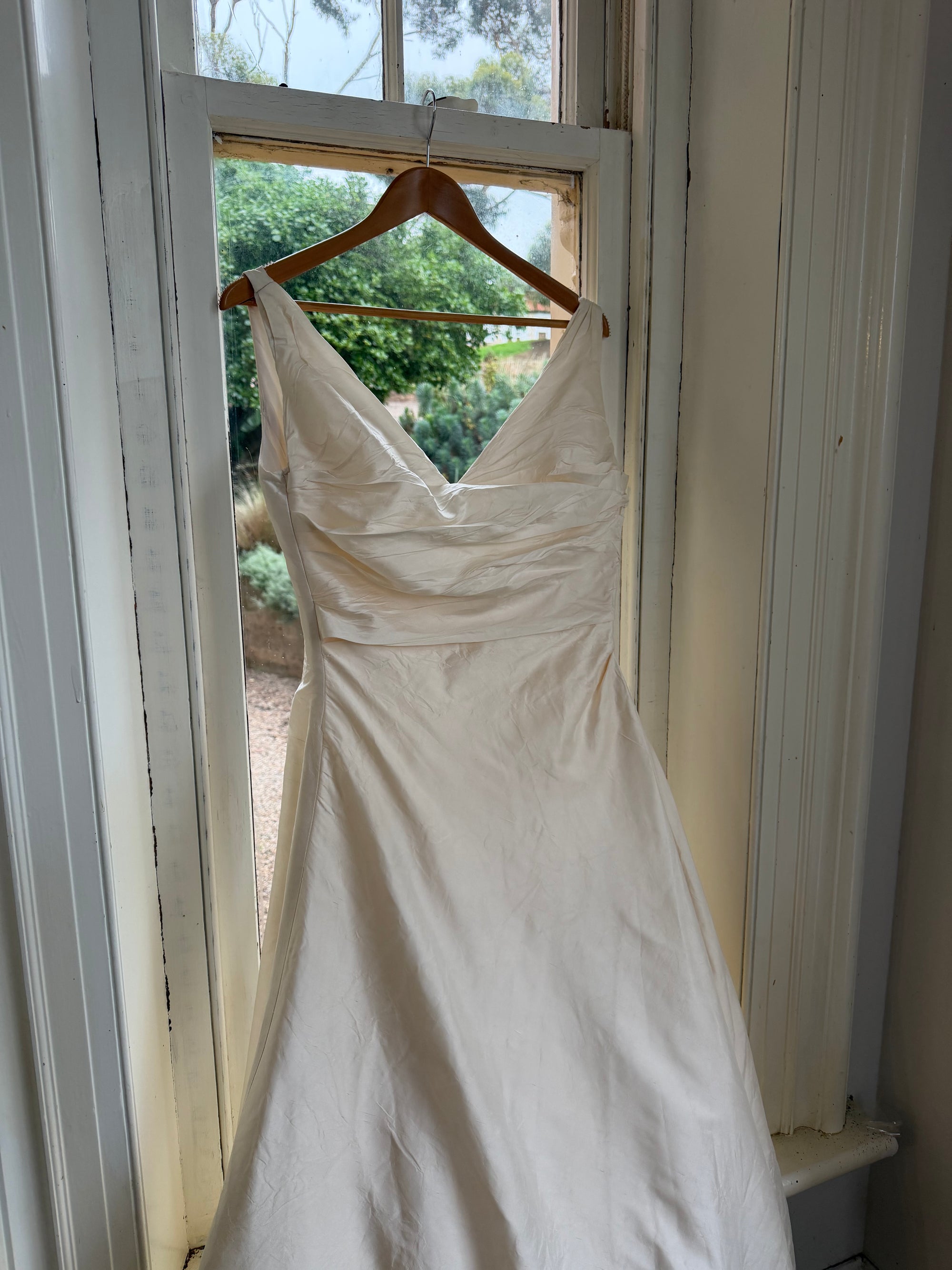 Vintage 90s Ivory Silk V-Neck A-Line Wedding Gown