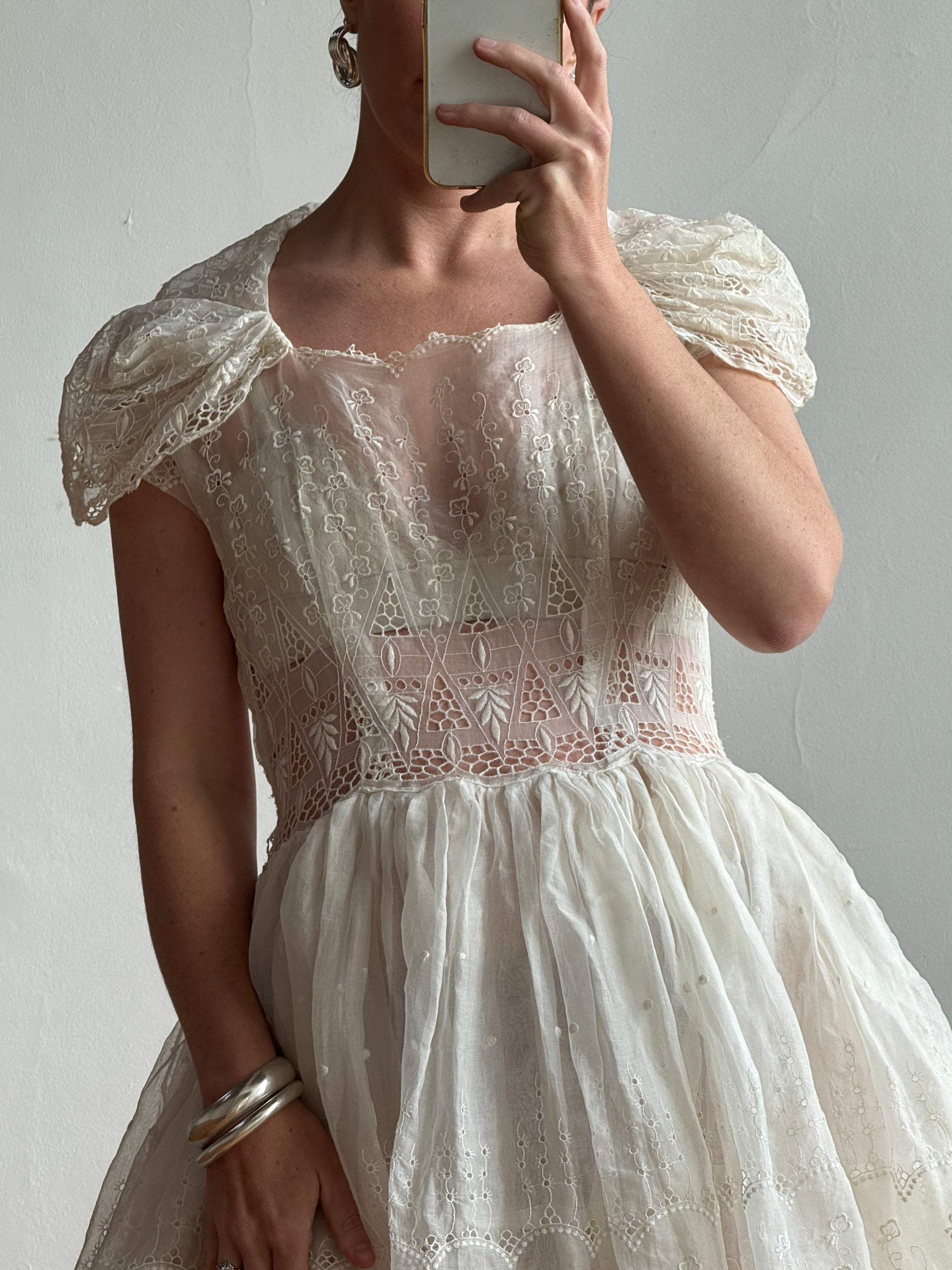 Vintage 50s Sheer Brodiere Anglaise Tiered Wedding Dress
