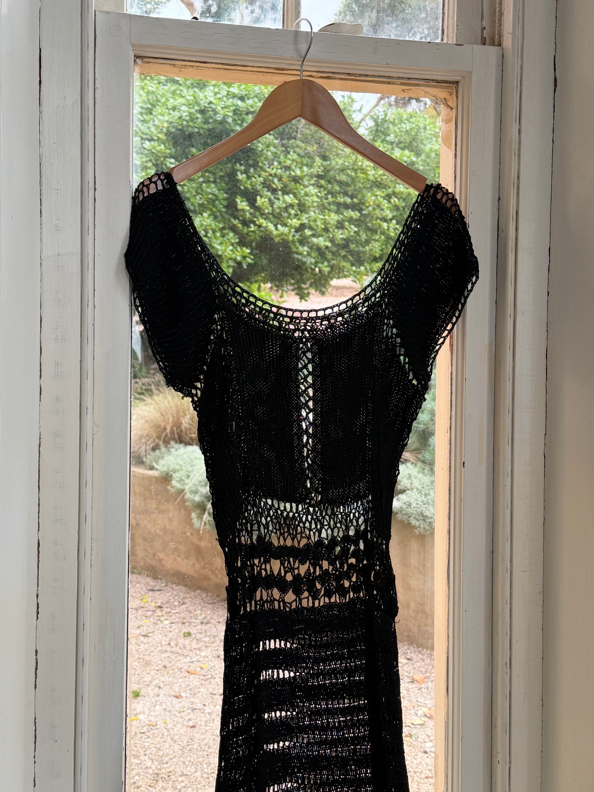 Vintage 70s Crochet Knit Cap Sleeve Midi Dress