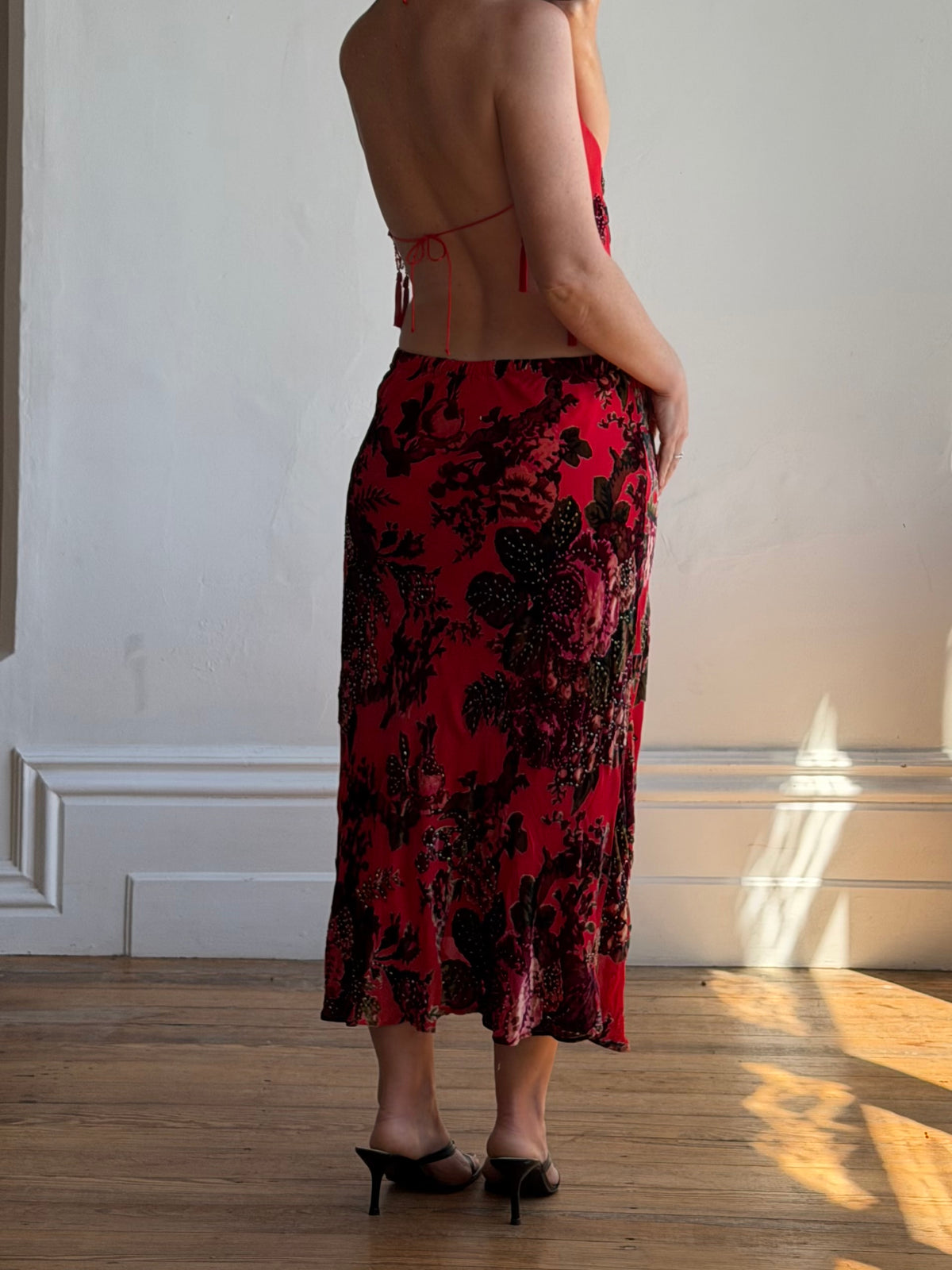 Vintage Y2K Burnt Velvet Beaded Fringe Halter and Skirt Set Crimson