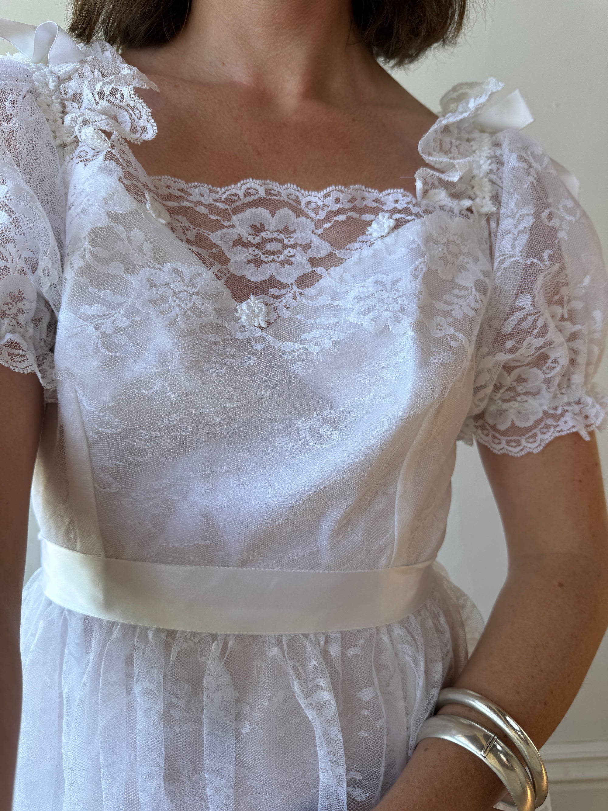 Vintage 70s Tiered Lace Wedding Dress With Ribbon