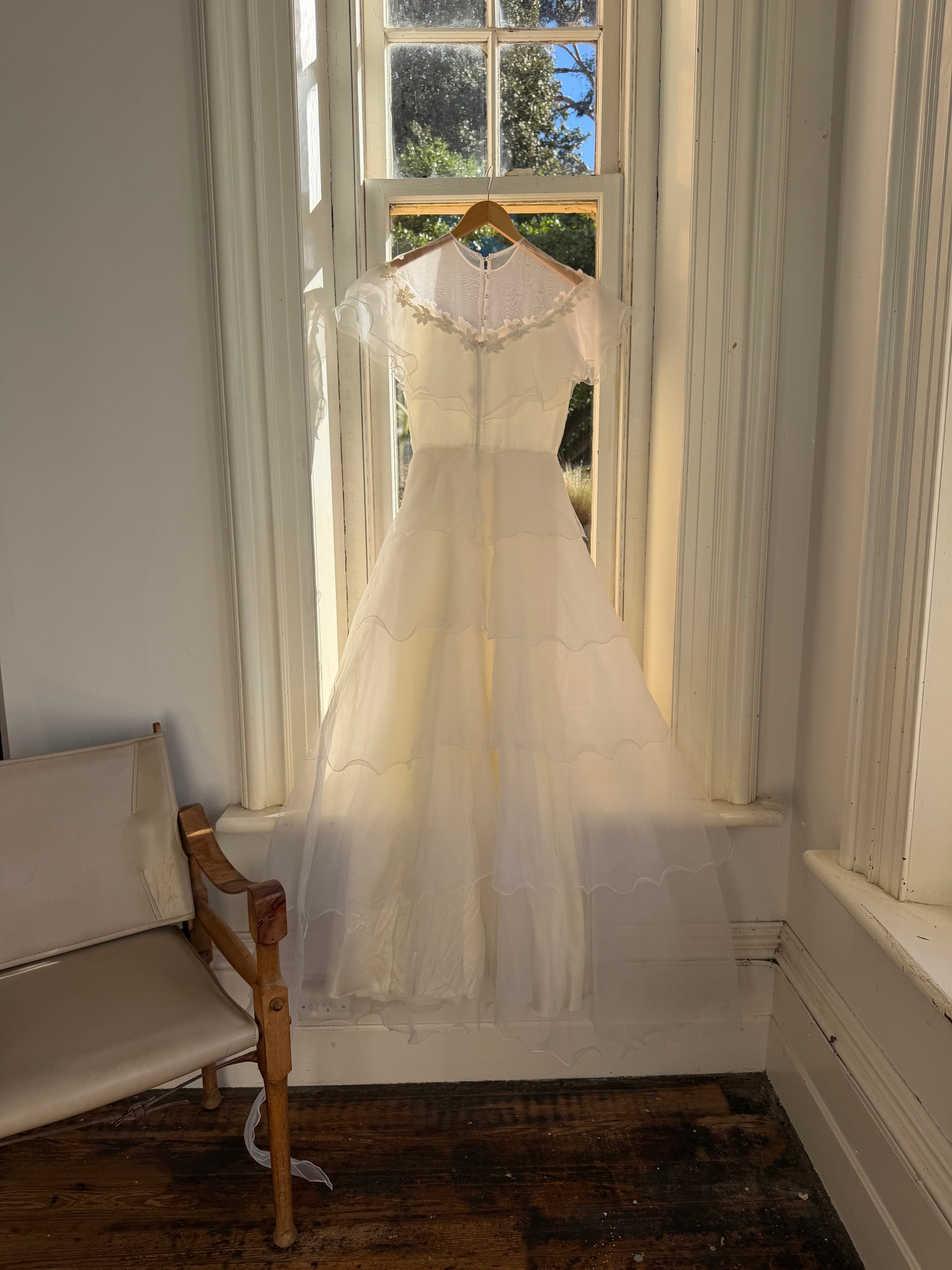 Vintage 70s Tiered Organza Prairie Daisy Wedding Dress