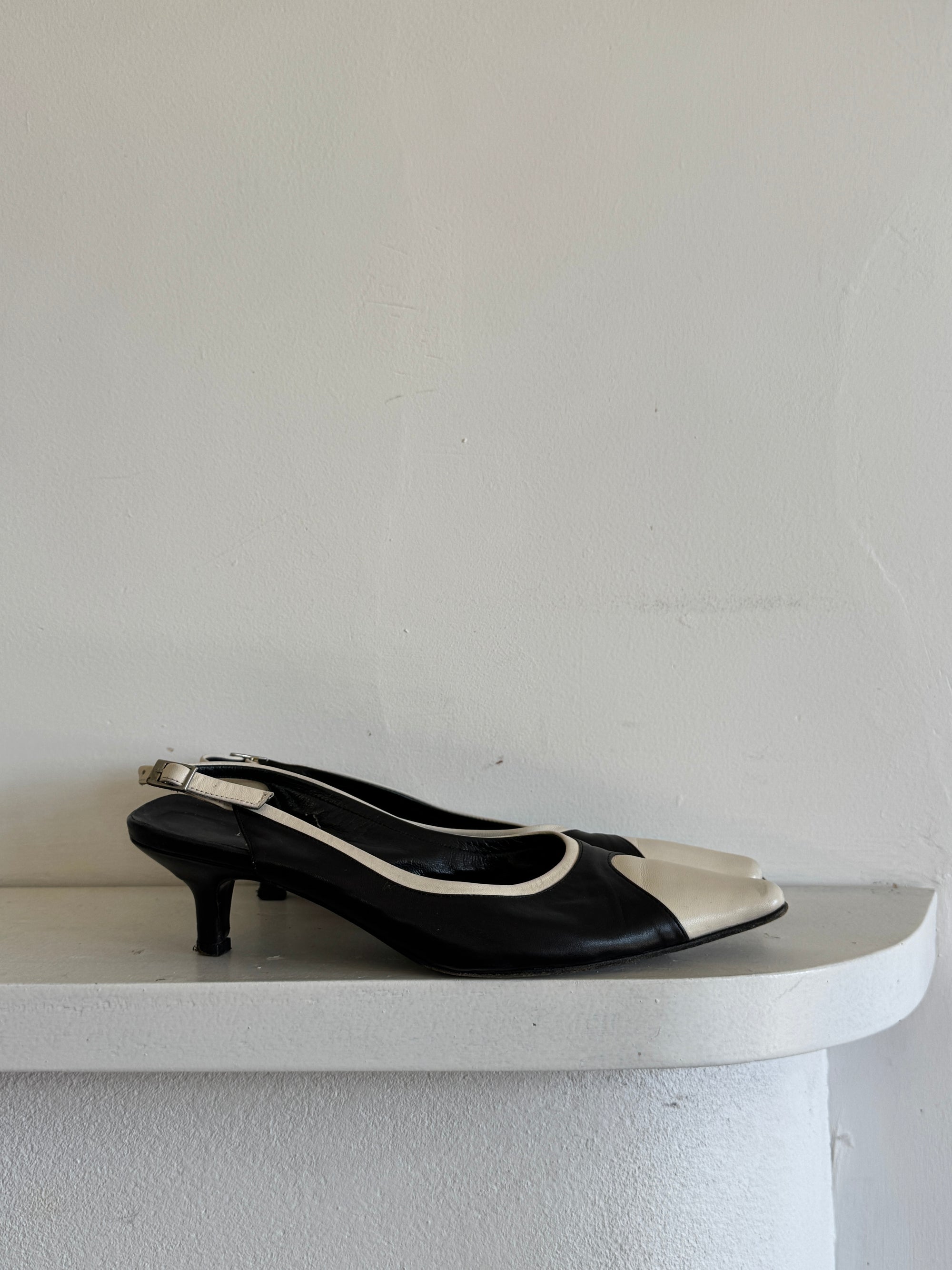 Vintage 90s Italian Leather Contrast Slingback Mule