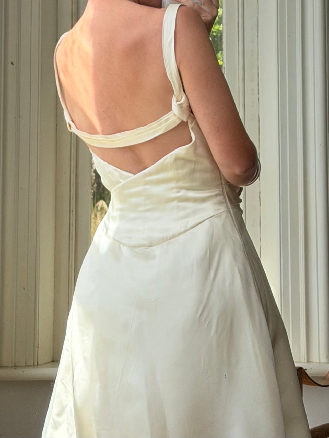Vintage Y2K Vera Wang Silk Pleated Wedding Gown