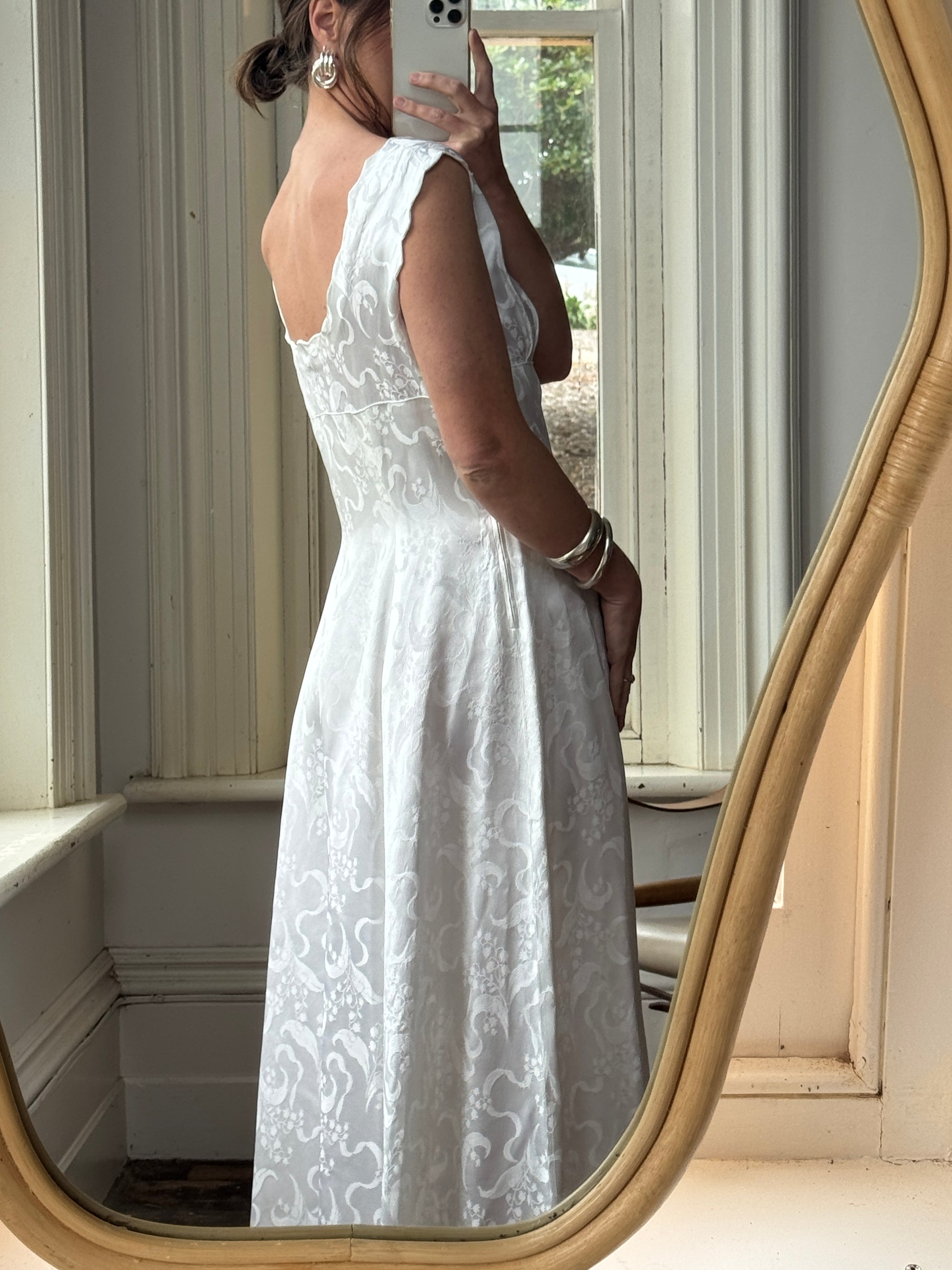 Vintage 50s Satin Jacquard Scalloped Bridal Dress