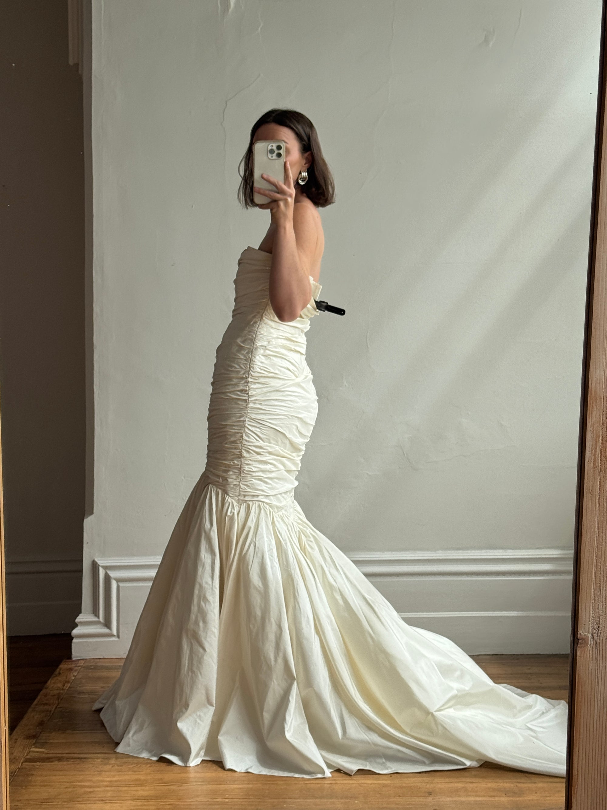 Vintage Y2K Pure Silk Taffeta Gathered Fishtail Wedding Gown