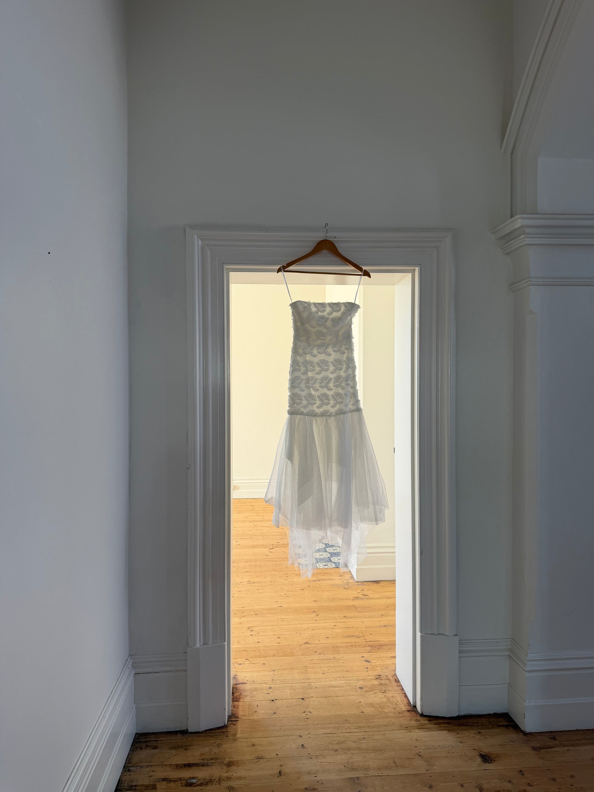 Vintage Y2K Strapless 3D Floral and Tulle Fairy Midi