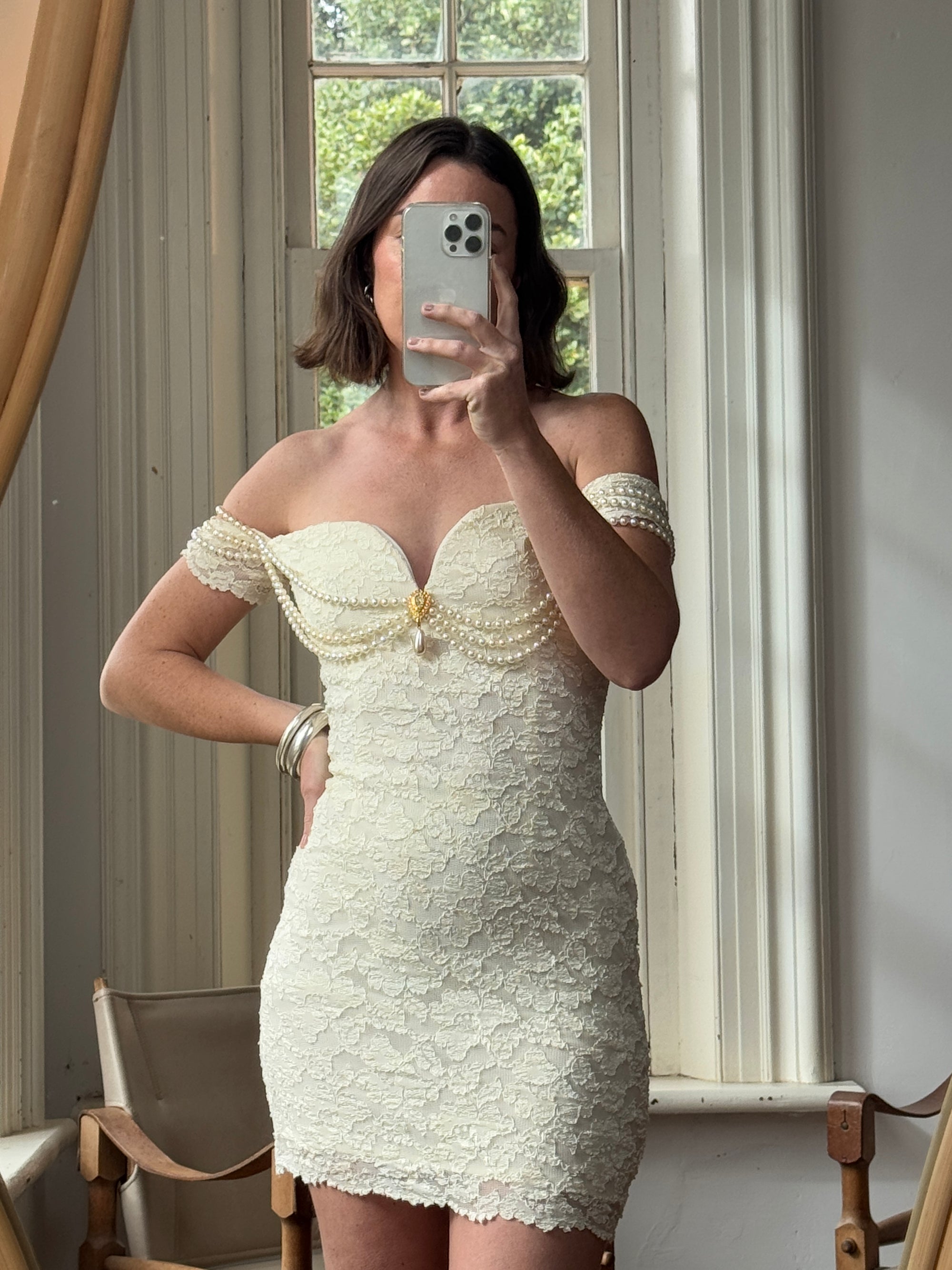 Vintage 80s Draped Pearl Body Con Mini Creme
