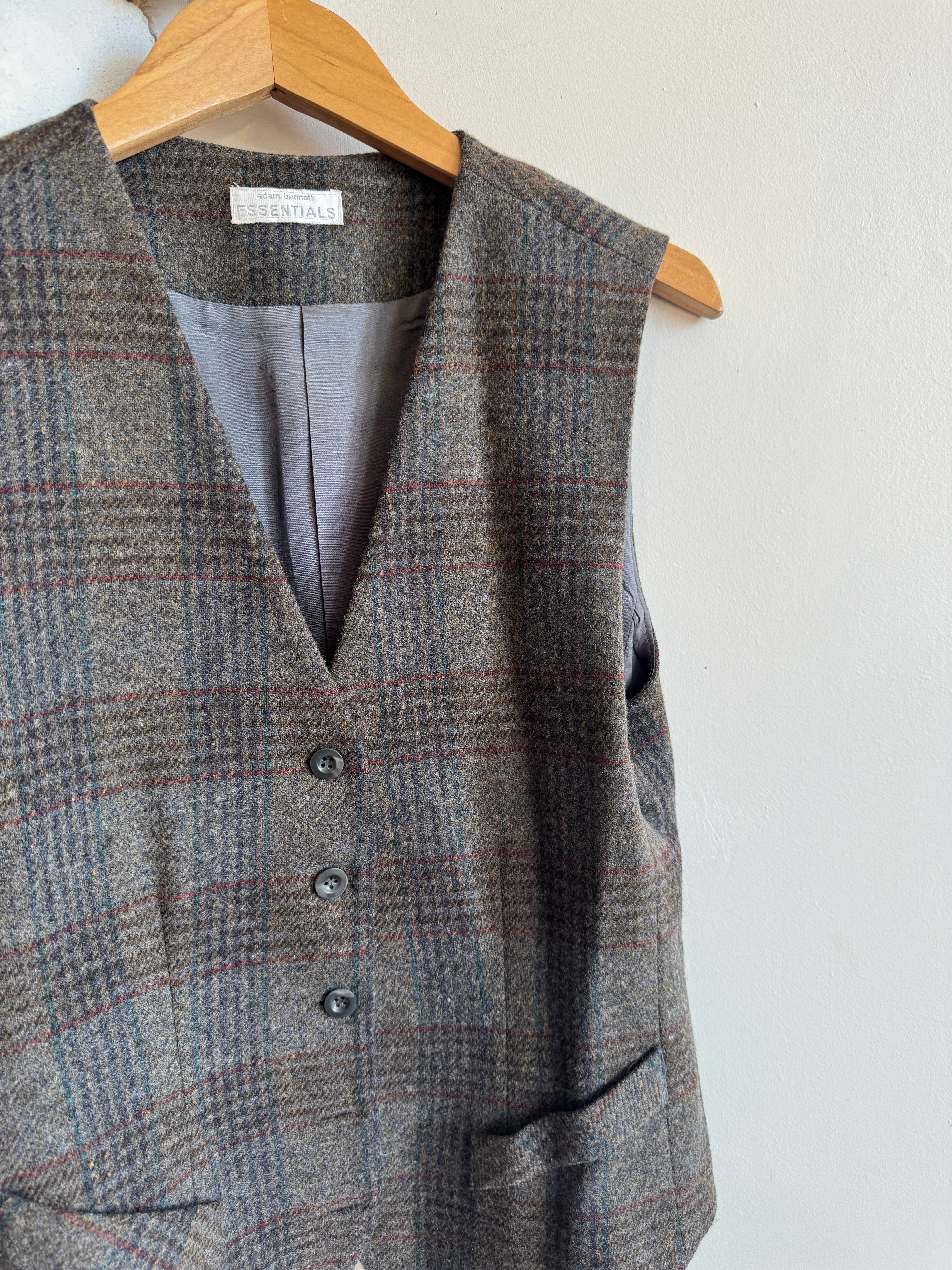 Vintage Tailored Wool Blend Grey Plaid Vest